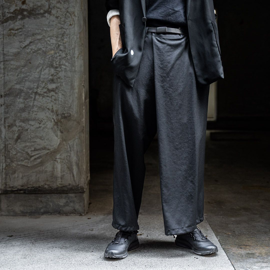Yohji Yamamoto Yohji Yamamoto Pour Homme - W/GABARDINE Left Tuck Pant Size US 30 / EU 46 - 15 Thumbnail