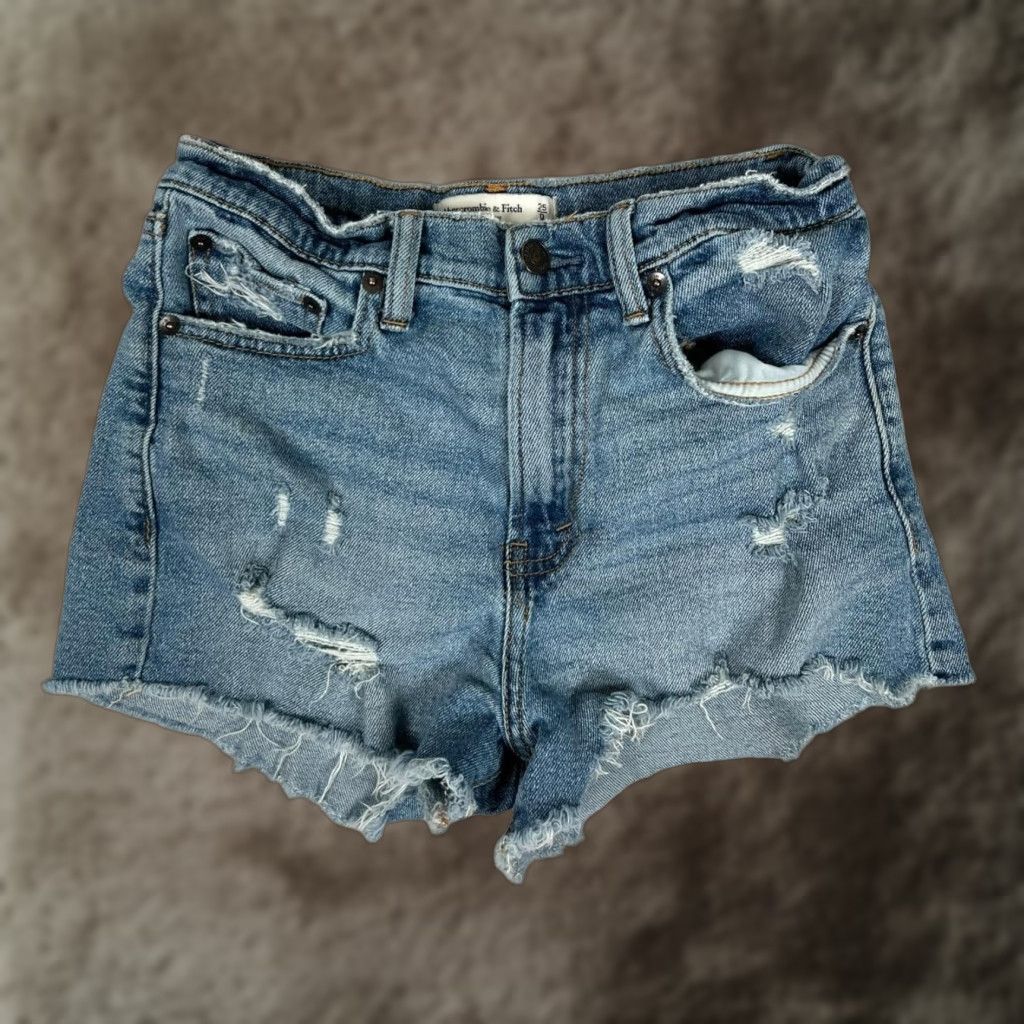 Abercrombie & Fitch Abercrombie & Fitch Shorts Women's 25 Blue Mom Short High Rise Distressed Denim Size 42" / US 20 - 1 Thumbnail