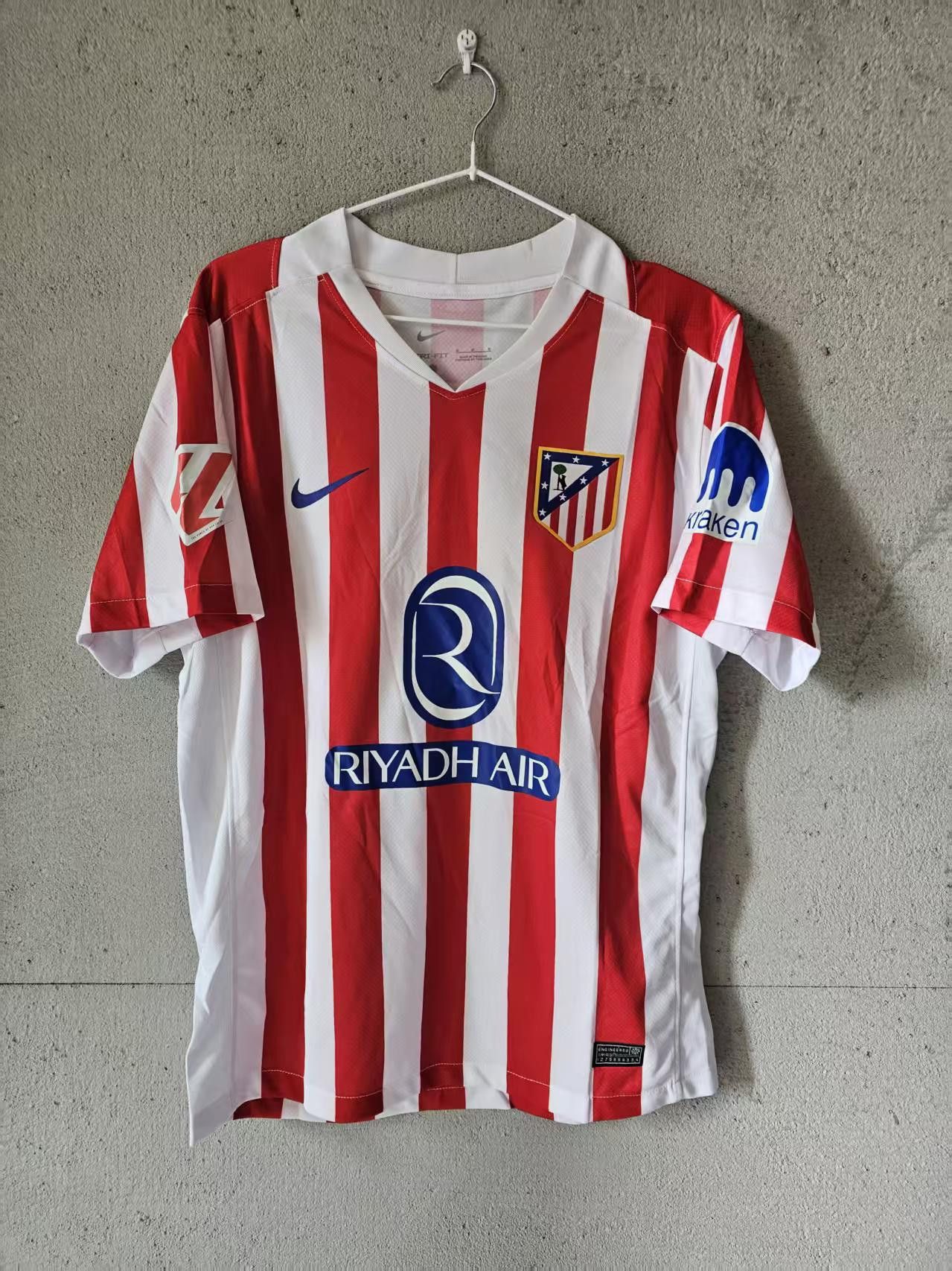 Other 2025 26 Atlético de Madrid #7 Griezmann Jersey Size US S / EU 44-46 / 1 - 2 Thumbnail