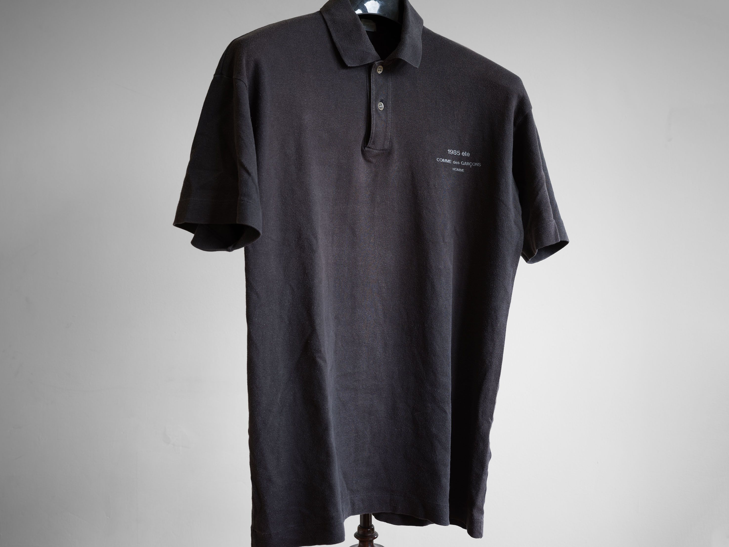 Comme des Garcons Homme SS1985 COMME des GARÇONS HOMME LOGO PRINT POLO SHIRT Size US L / EU 52-54 / 3 - 2 Thumbnail