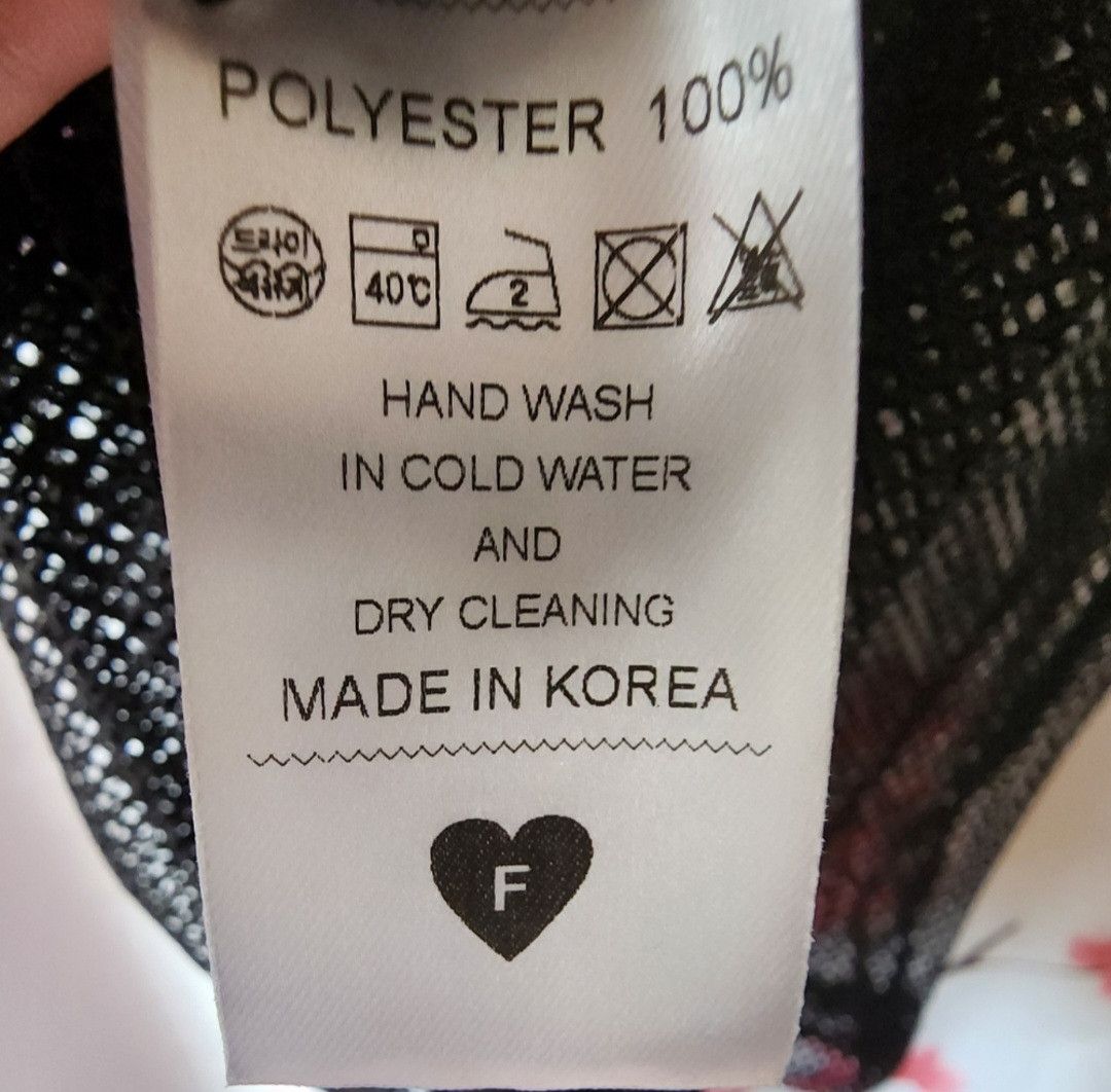 2NE1 I LOVE YOU Mesh Shirt OS Black \u0026 New Evolution Pouch, image size:1080x1062