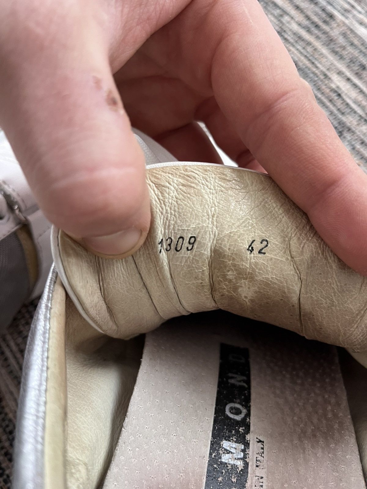 John Richmond Rare Vintage John Richmond White Leather Sportswear Sneakers Size US 9 / EU 42 - 21 Thumbnail