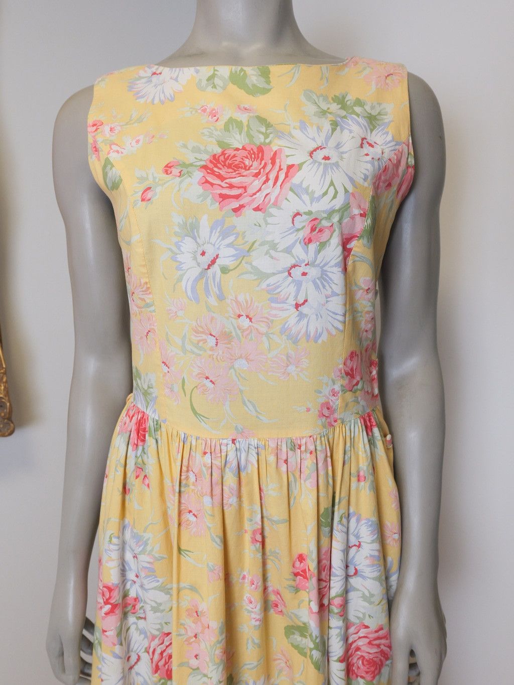Laura Ashley Women's Laura Ashley Cottage Core Floral Cotton Dress Yellow Size L / US 10 / IT 46 - 2 Thumbnail