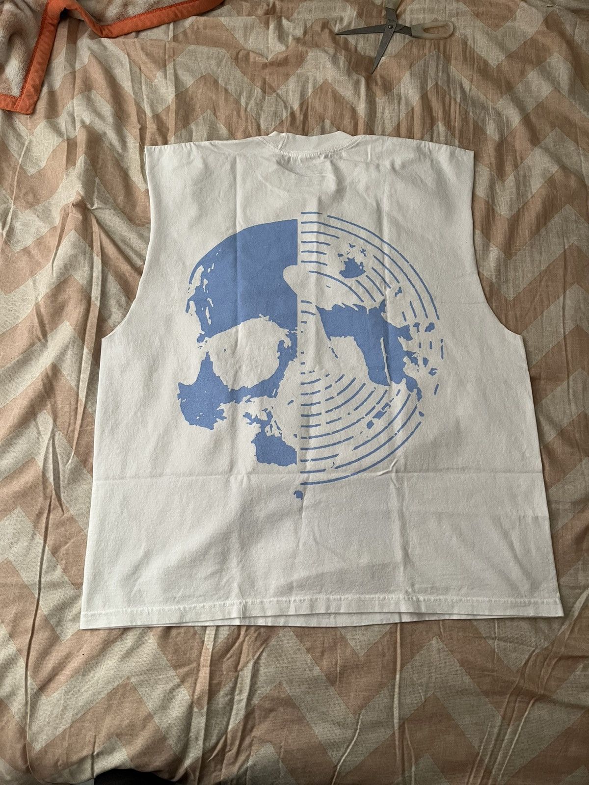 RETROVERT Retrovert Spike Destruction Cut Off Tee Size US S / EU 44-46 / 1 - 2 Thumbnail
