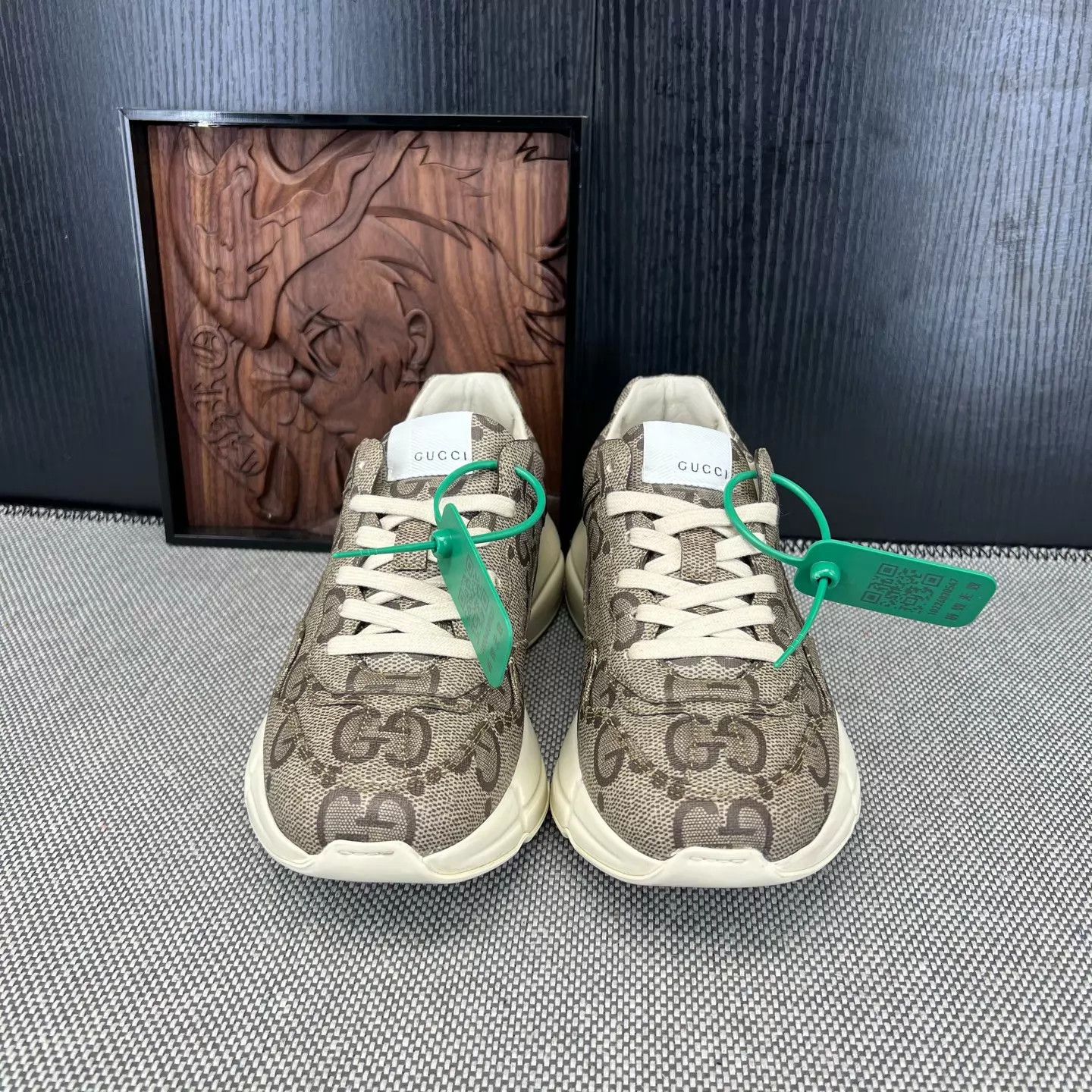 Gucci Gucci Rhyton All Over Print Khaki 37.5 US Worn 2-3x Size US 7 / IT 37 - 4 Thumbnail