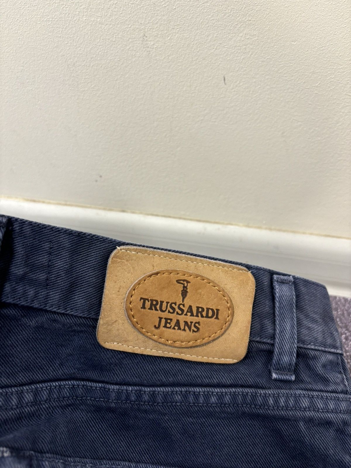 Trussardi Vintage 90s Trussardi Women’s Navy Straight Fit Denim Jeans Size 34" / US 12 / IT 48 - 20 Thumbnail