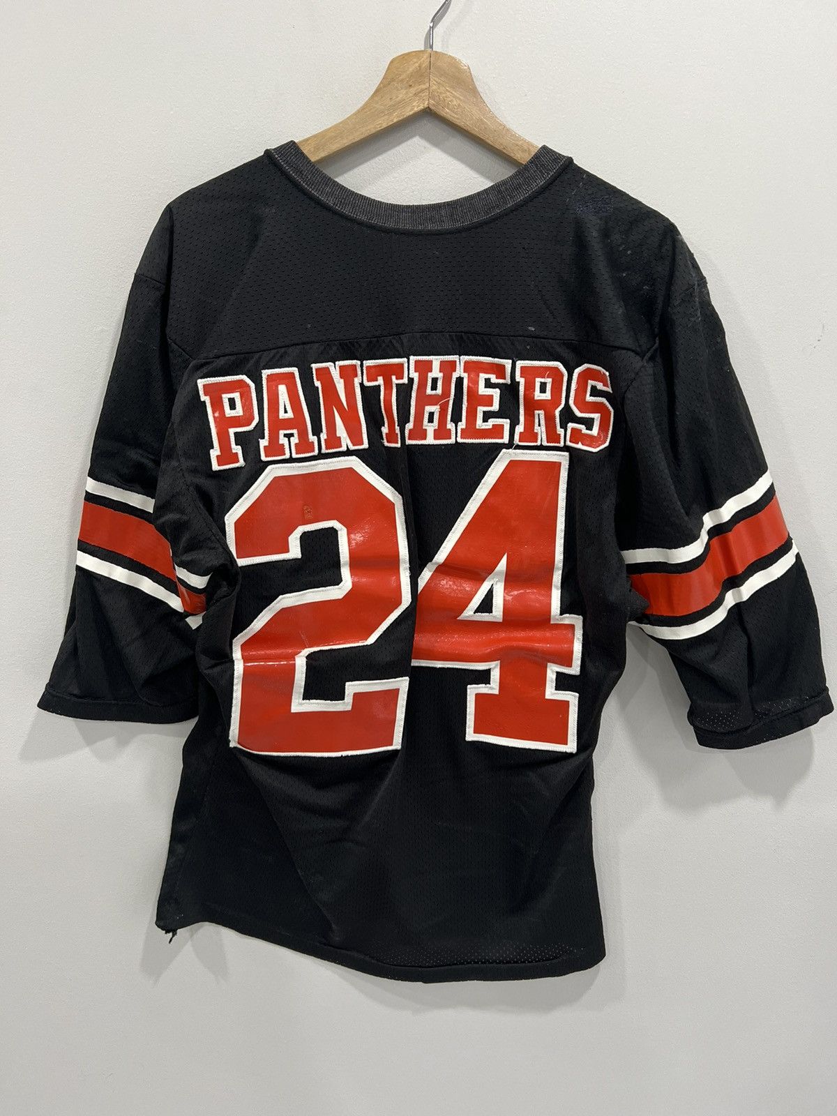 Vintage Vintage Rawlings Thrashed Football Jersey shirt panthers Size US M / EU 48-50 / 2 - 2 Thumbnail