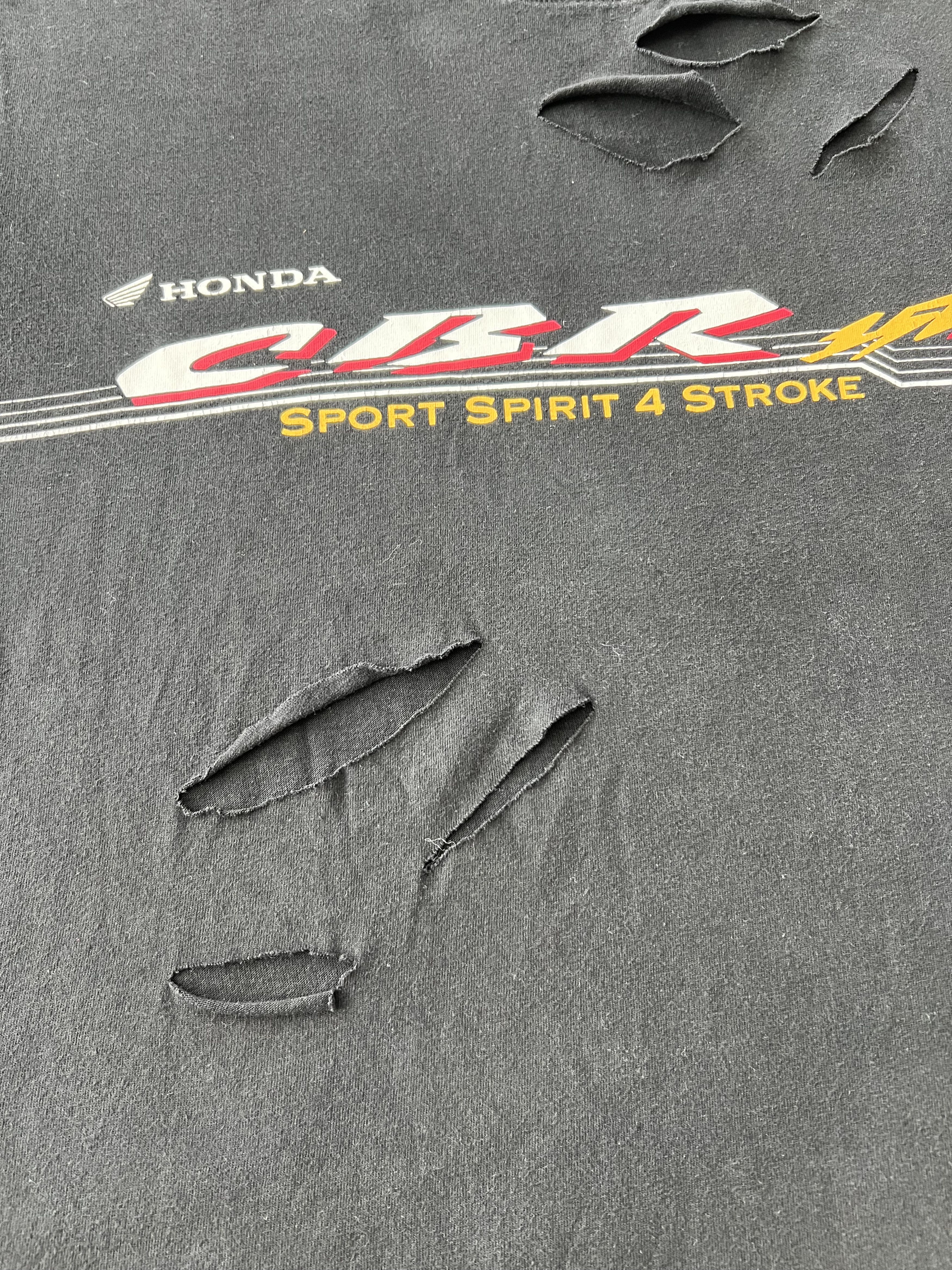 Honda Vintage 2000s Honda CBR 150 R Moto Bike Racing Promo T-shirt Size US L / EU 52-54 / 3 - 7 Thumbnail