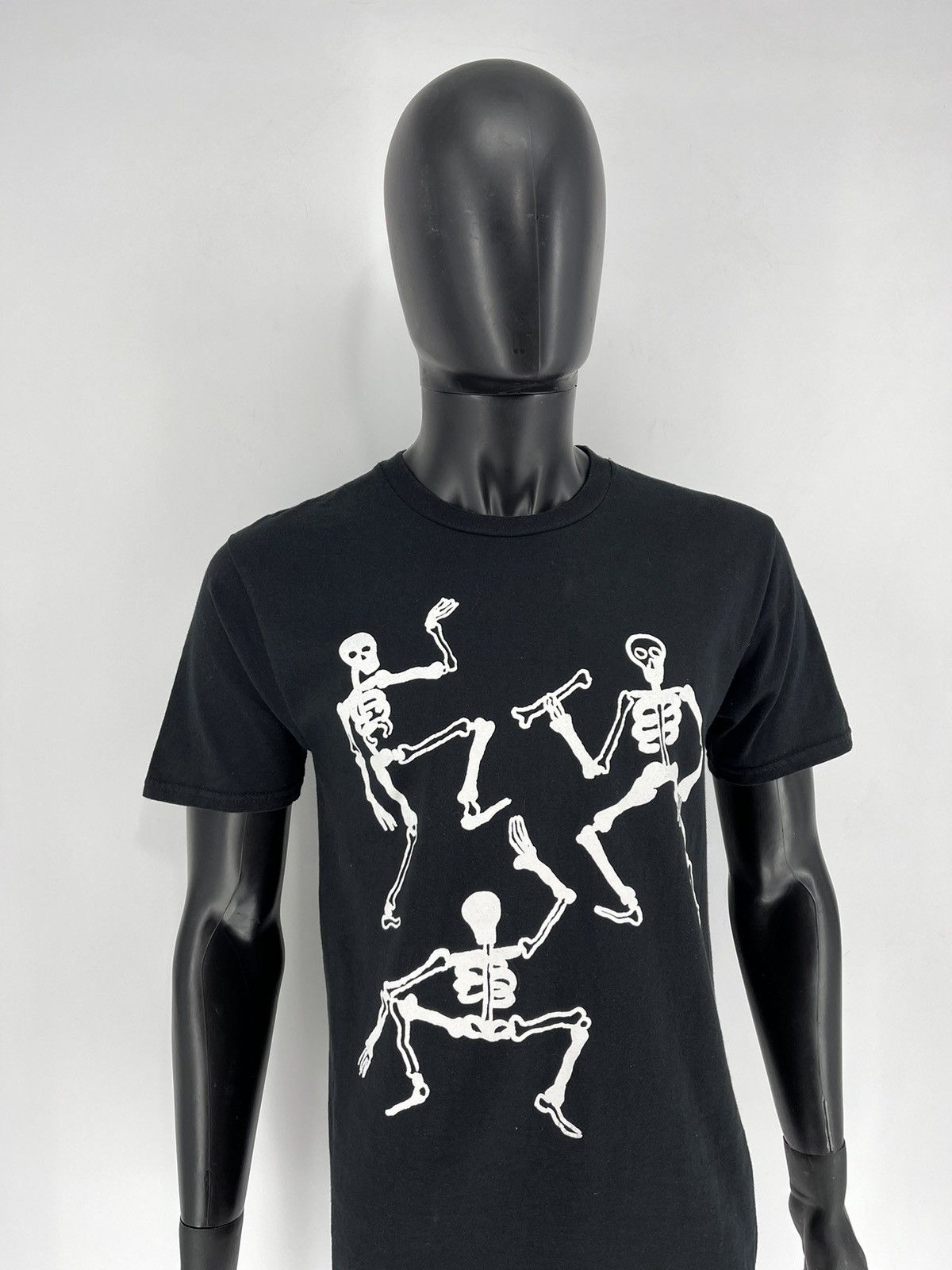 Vintage Vintage Humor Y2K Skulls T-shirt Tee Black Vintage Rock Size US M / EU 48-50 / 2 - 3 Thumbnail