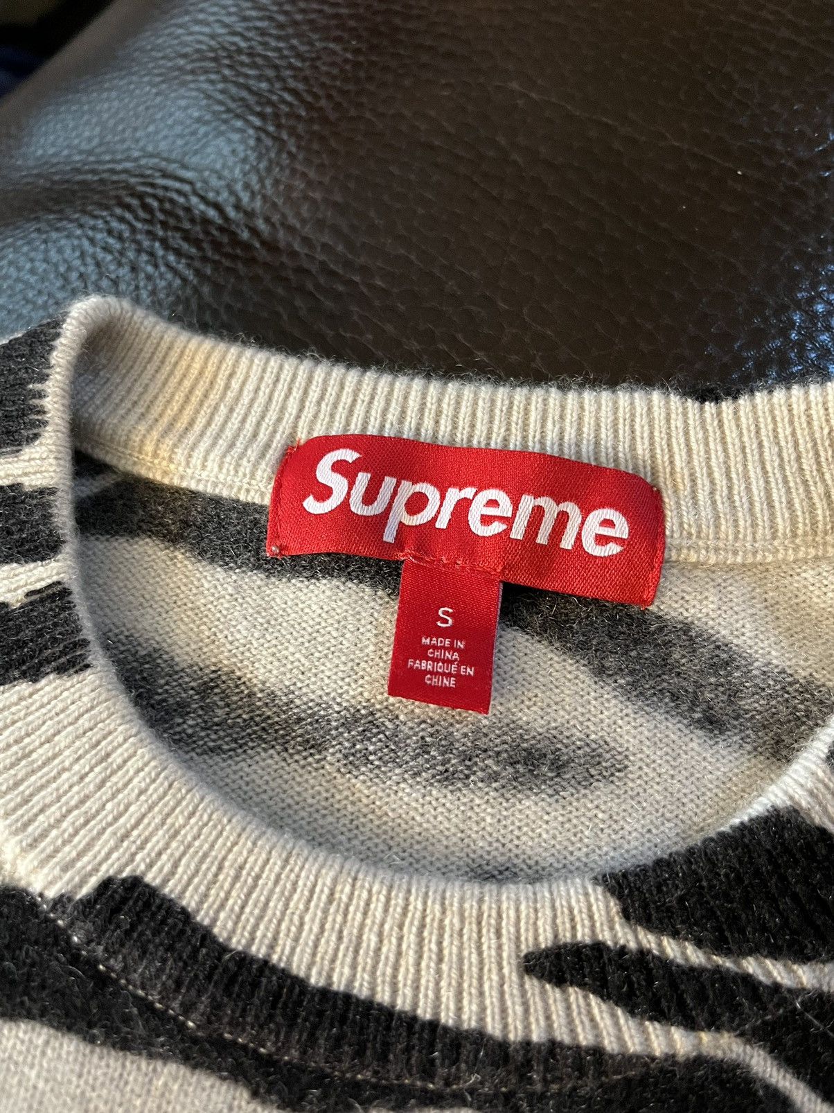 Supreme SS24 Supreme Cashmere sweater Size US S / EU 44-46 / 1 - 3 Thumbnail