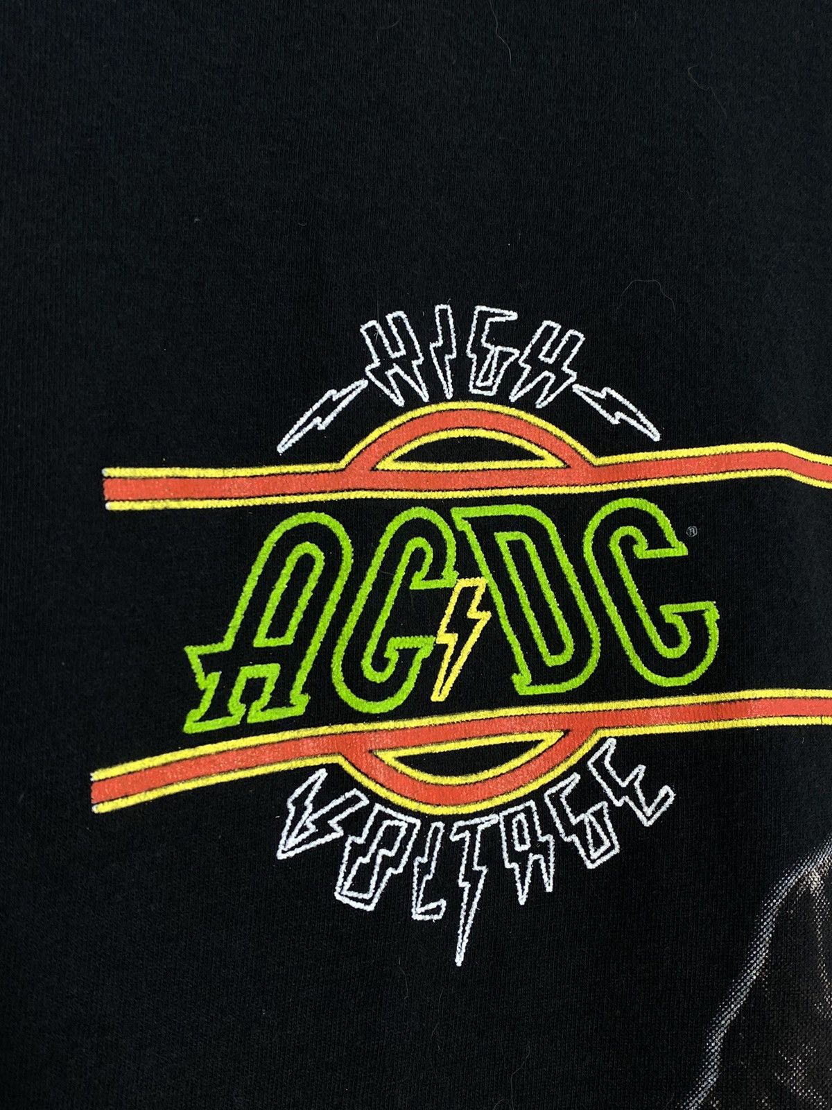 Band Tees 2004 Acdc High Voltage Vintage Band Tees Size US M / EU 48-50 / 2 - 5 Thumbnail