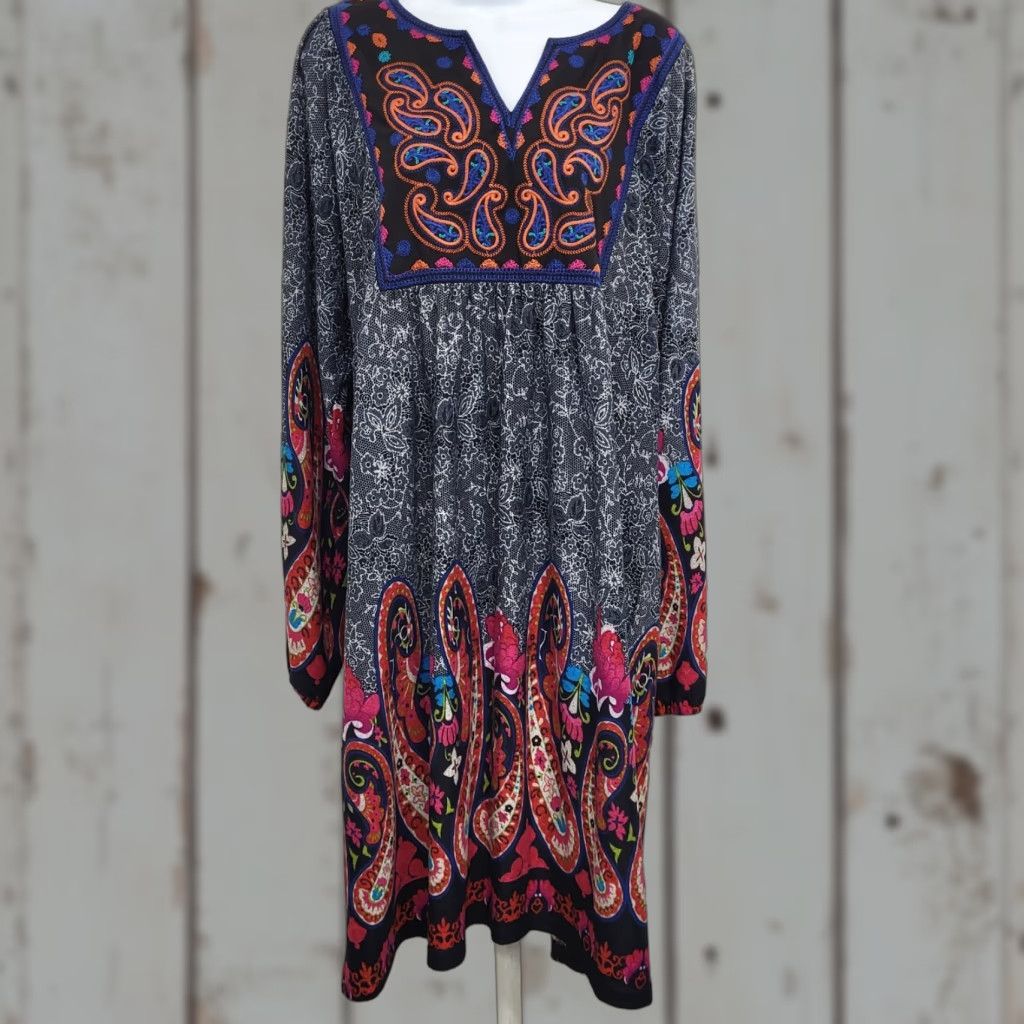 White Mark White Mark Dress Women's Size 1X Embroidered Paisley Apolline Sweater Boho Shirt-Category? Size XL / US 12-14 / IT 48-50 - 1 Thumbnail