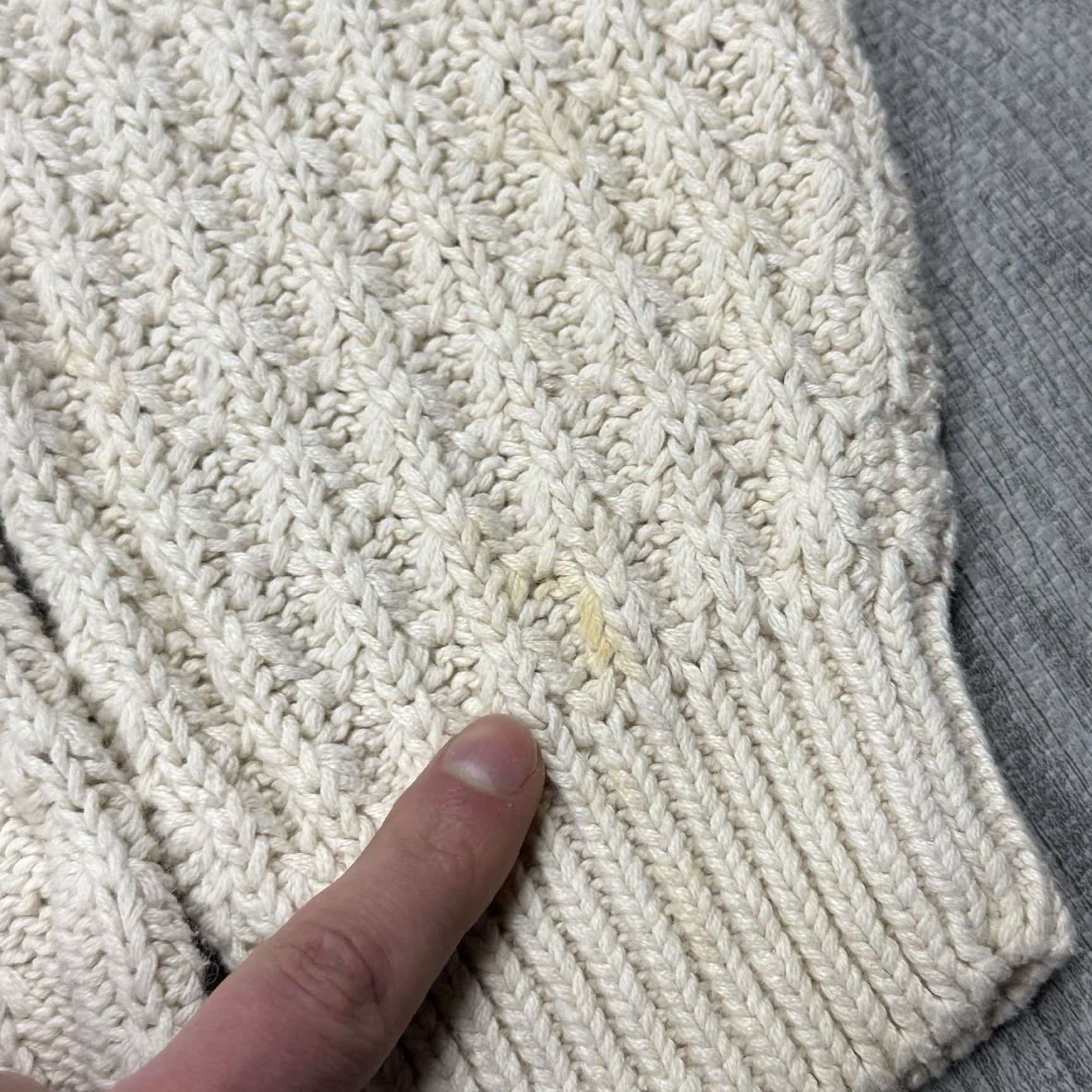 Vintage VINTAGE Basix 90s Chunky Knit Ivory Sweater Pullover Men XL Textured Crew Neck Casual Size US XL / EU 56 / 4 - 3 Thumbnail