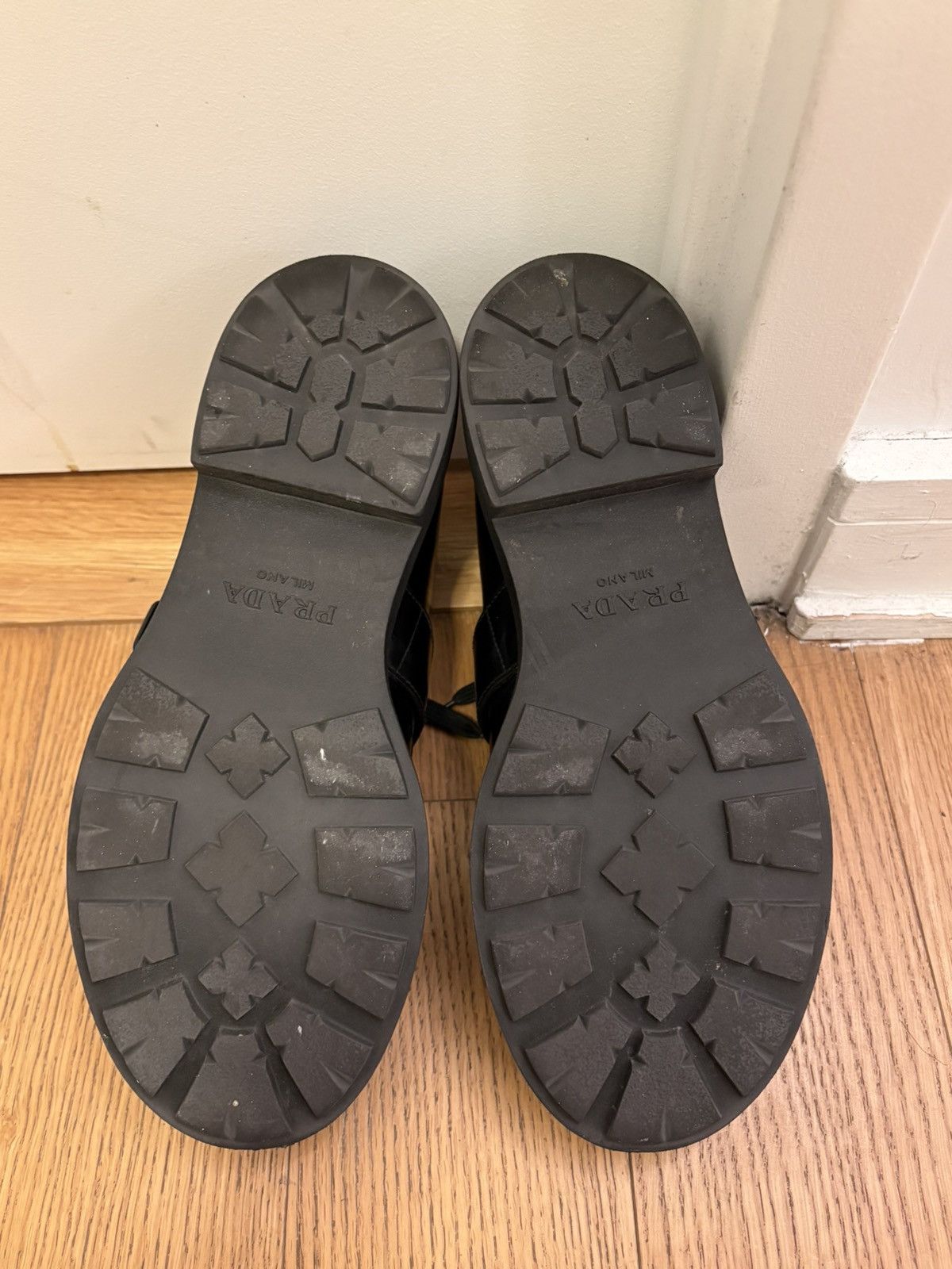 Prada Prada Brushed leather Derby Size US 9 / EU 42 - 9 Thumbnail