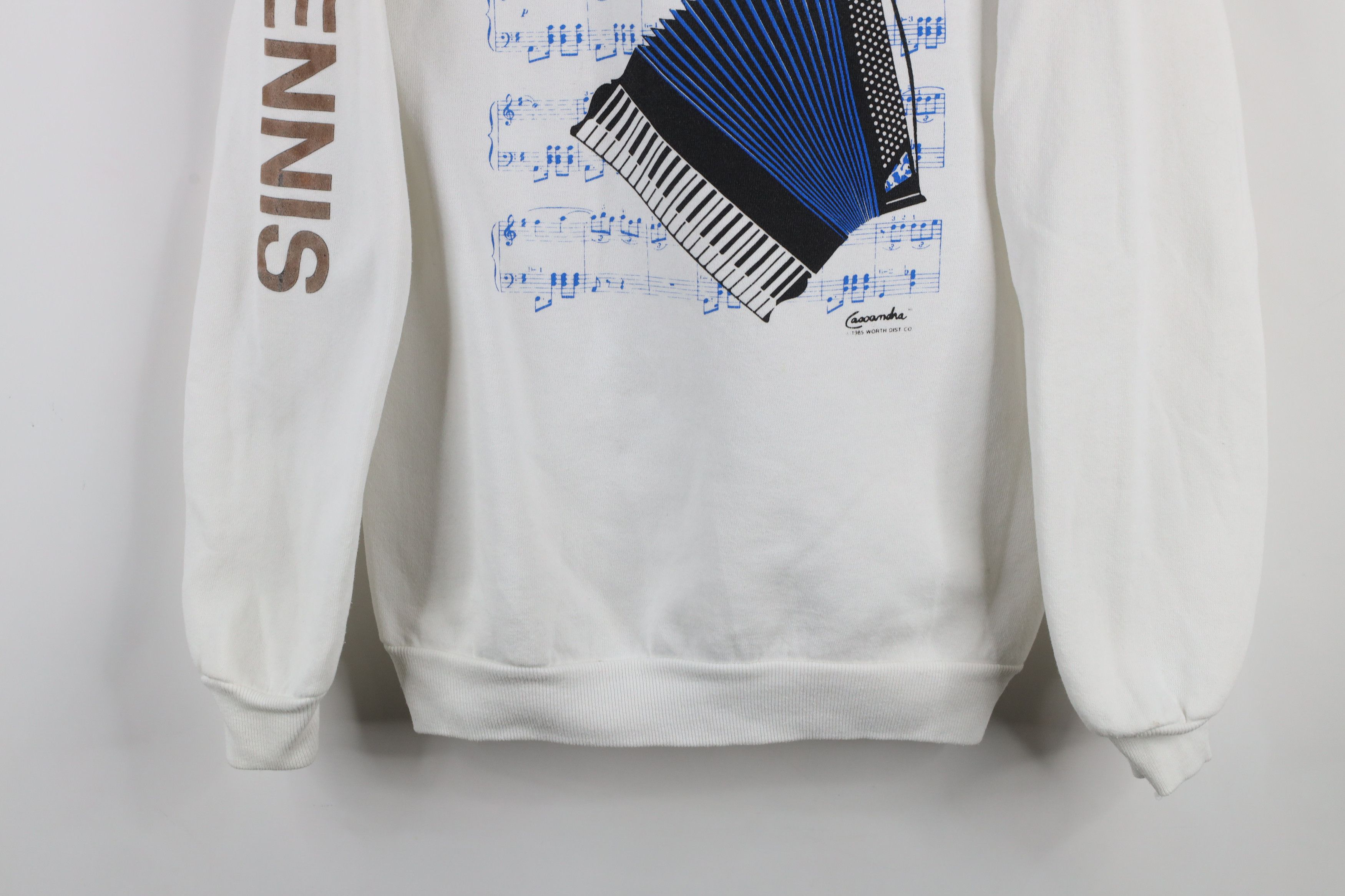 Vintage Vintage 80s Accordion Player Music Sweatshirt White USA Size US M / EU 48-50 / 2 - 3 Thumbnail
