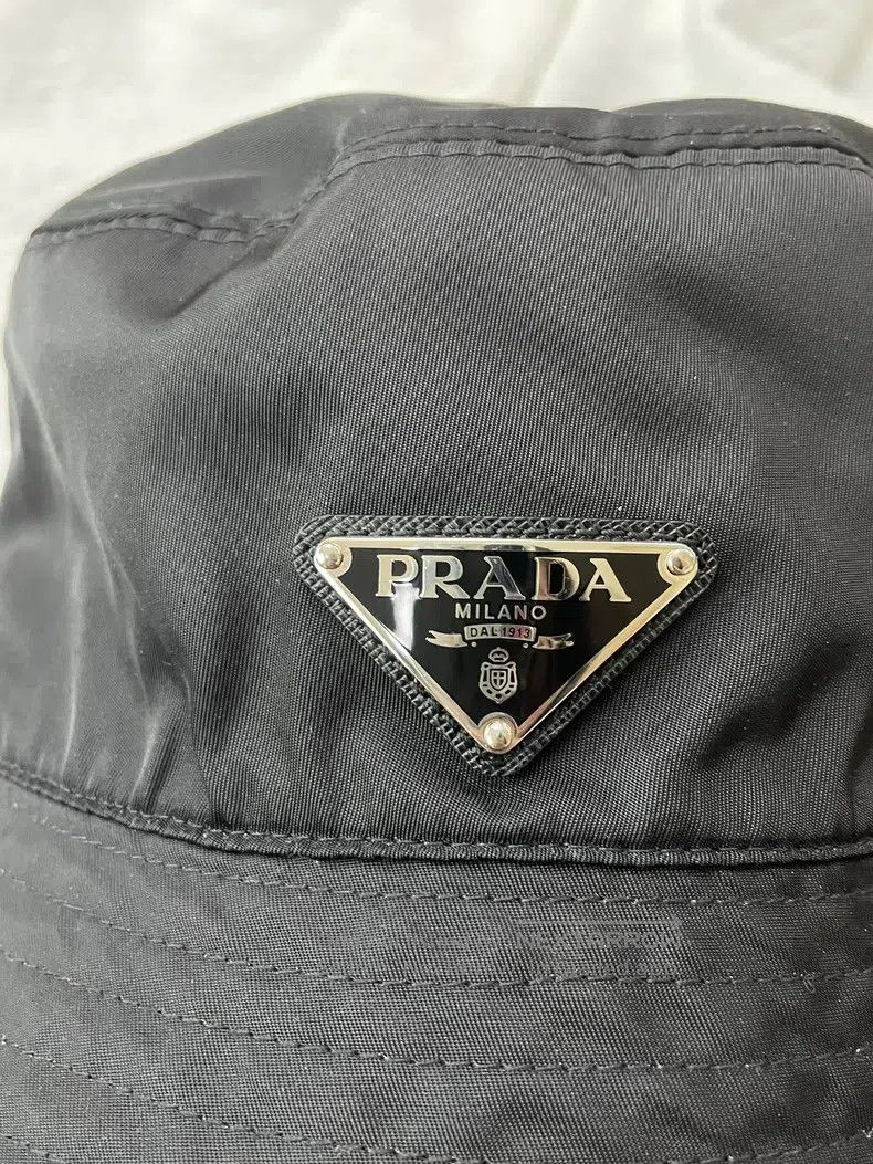 Prada Prada SizeM Black nylon triangle mark fisherman's hat Size ONE SIZE - 2 Thumbnail