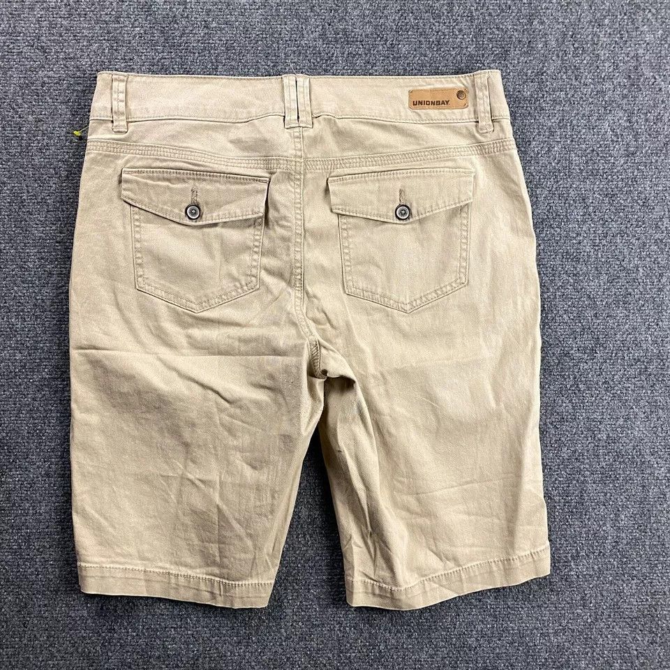UNIONBAY Unionbay Shorts Women's Size 16 Beige Bermuda Outdoors Size 38" / US 16 / IT 52 - 5 Thumbnail