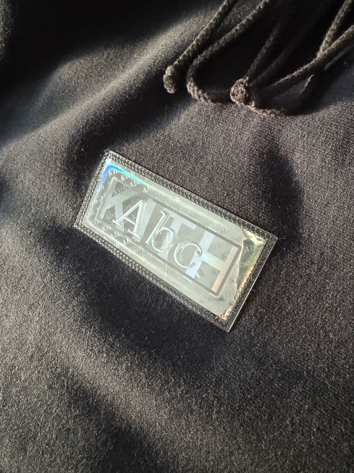 Advisory Board Crystals × Kith Kith x Advisory Board Crystals Hologram Box Logo Hoodie Size US L / EU 52-54 / 3 - 2 Thumbnail