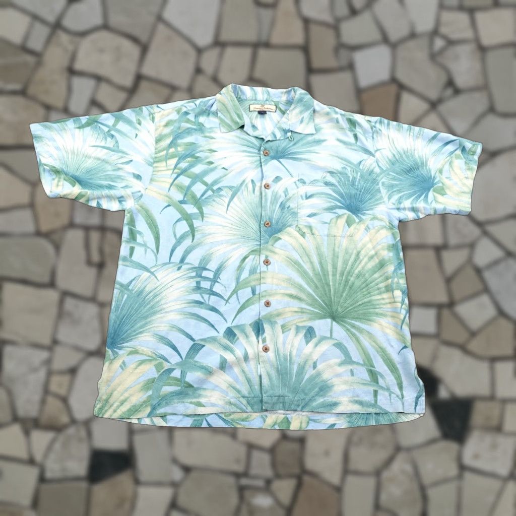 Tommy Bahama Tommy Bahama Shirt Mens Large Blue Silk Hawaiian Palm Trees Aloha Camp Size US L / EU 52-54 / 3 - 1 Thumbnail