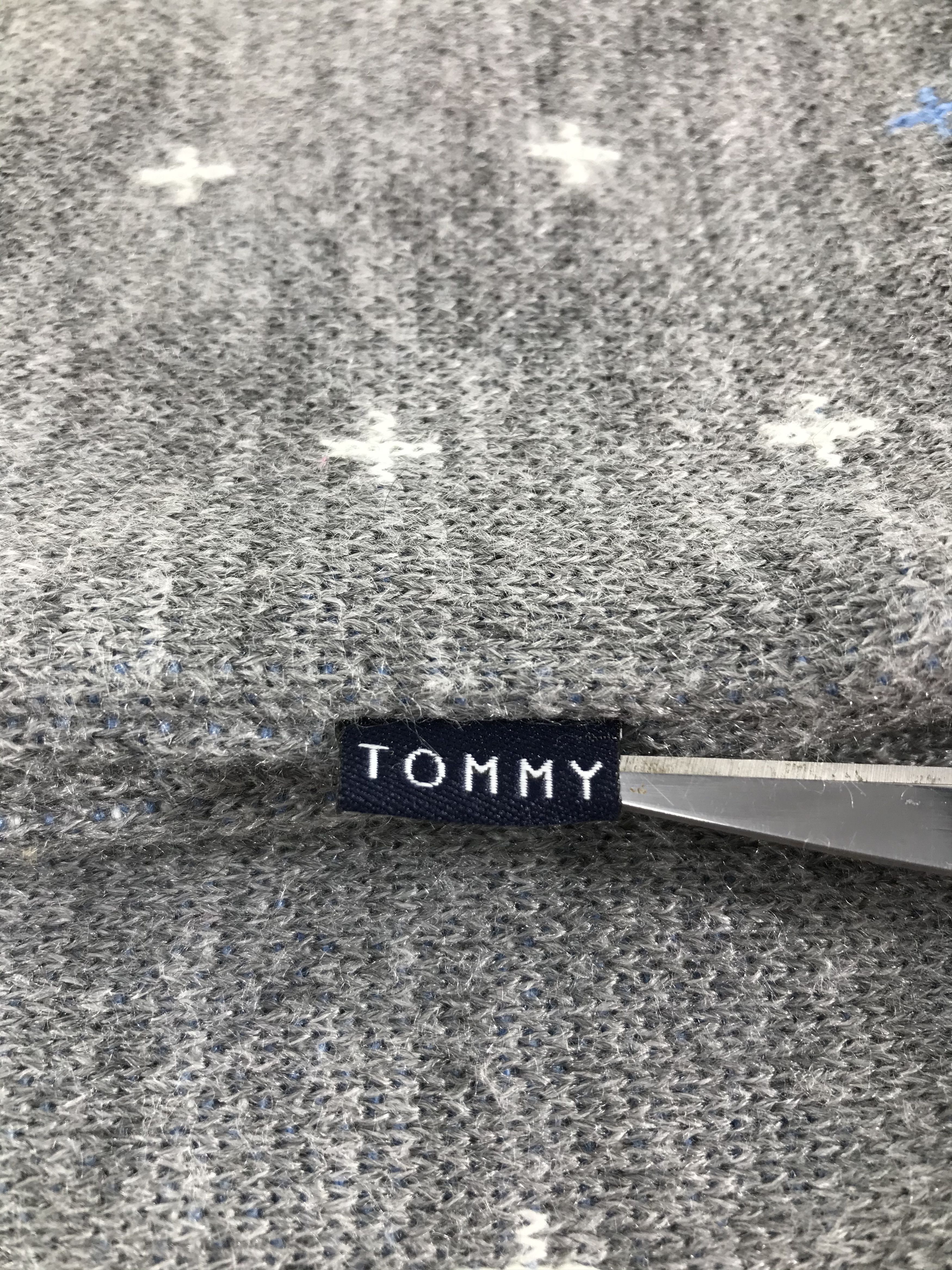 Tommy Hilfiger Tommy Hilfiger Wool Scarf Muffler V513 Size ONE SIZE - 4 Thumbnail