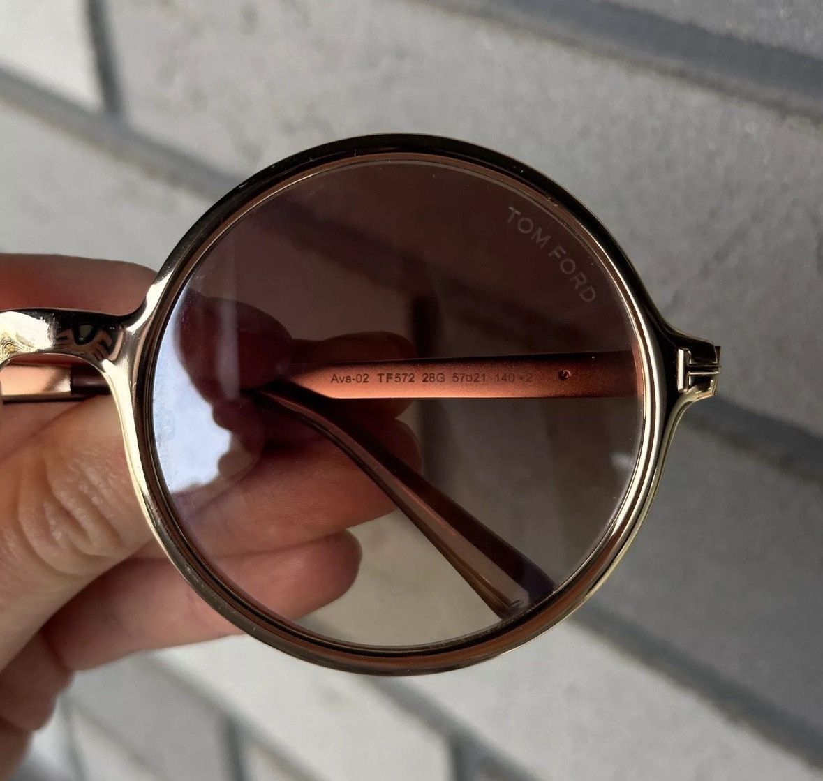 Tom Ford Tom Ford Ava-02 Gold Frame Women’s Round Sunglasses Size ONE SIZE - 4 Thumbnail