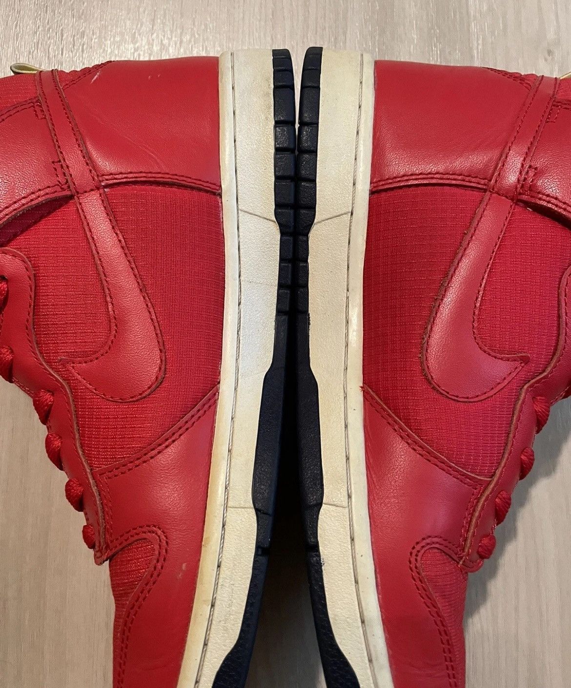 Vintage Nike Dunk USA Olympic University Red Sneakers Men’s Size 9.5 Size US 9.5 / EU 42-43 - 5 Thumbnail