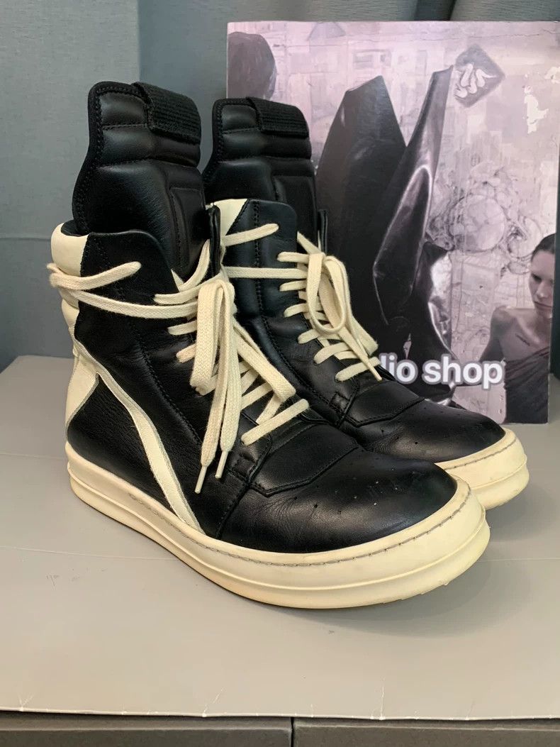 Rick Owens Inverted triangle cowhide shoes