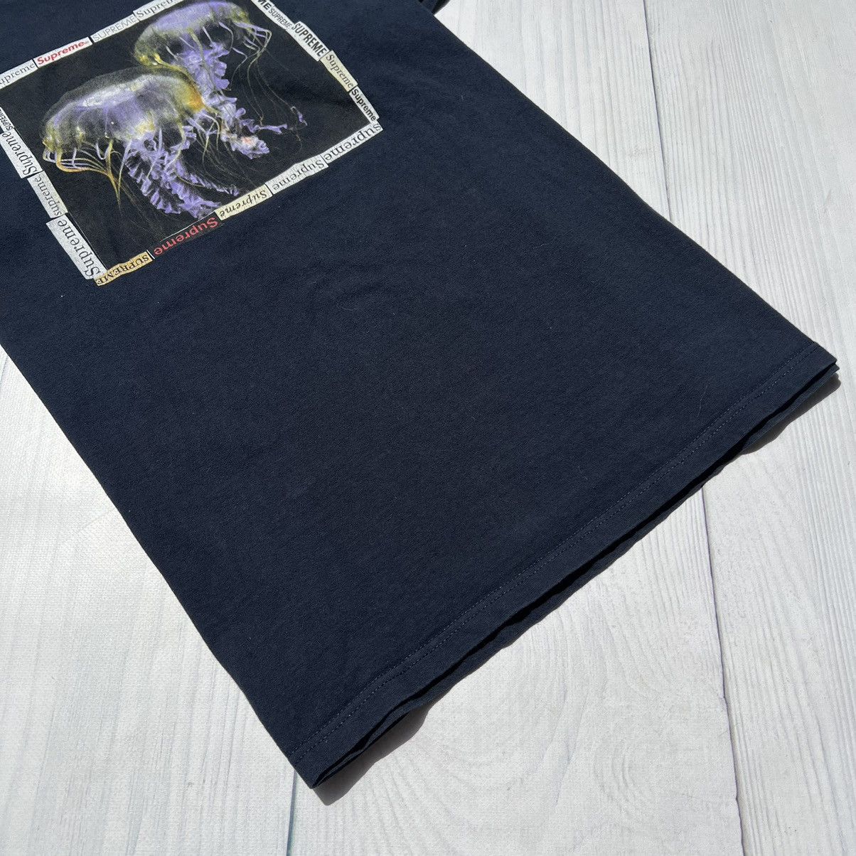Supreme Vintage Supreme Medusa Big Multi Logo black Tee Size US L / EU 52-54 / 3 - 3 Thumbnail