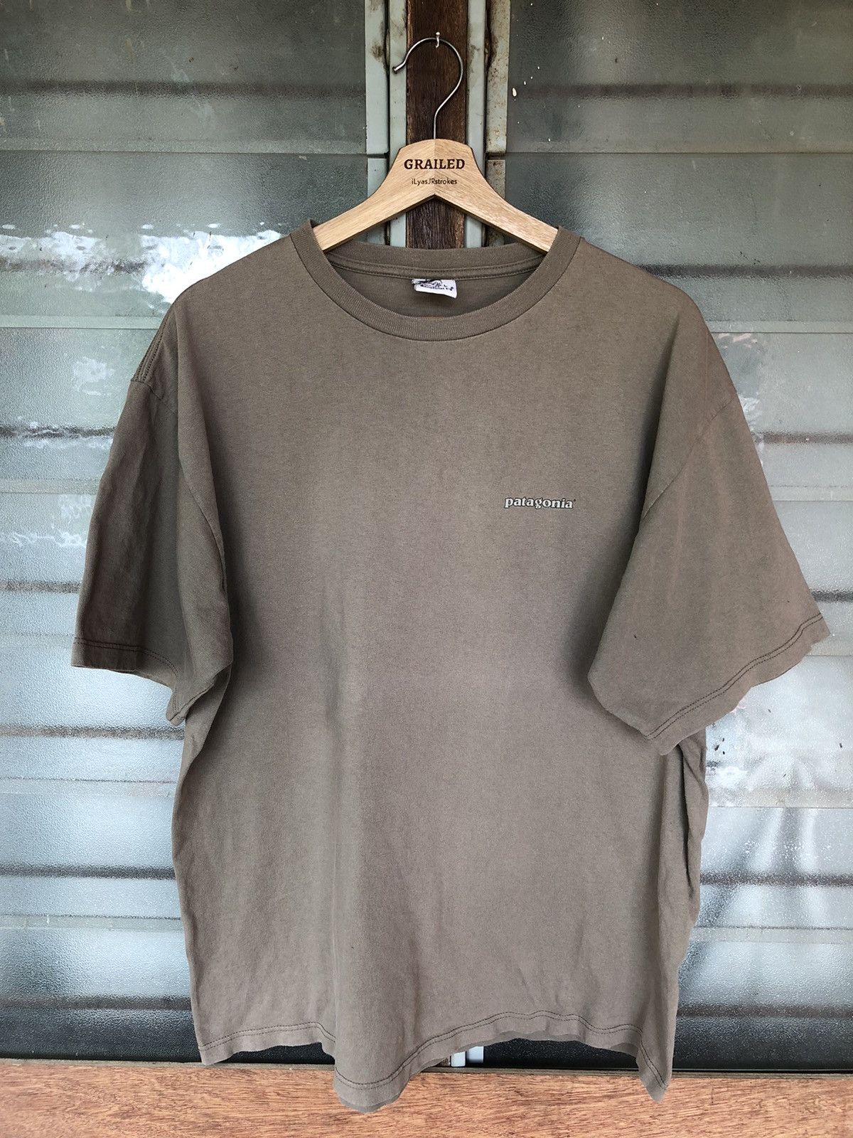 Patagonia Vintage 90's Patagonia Shirt Tee Size US L / EU 52-54 / 3 - 7 Thumbnail