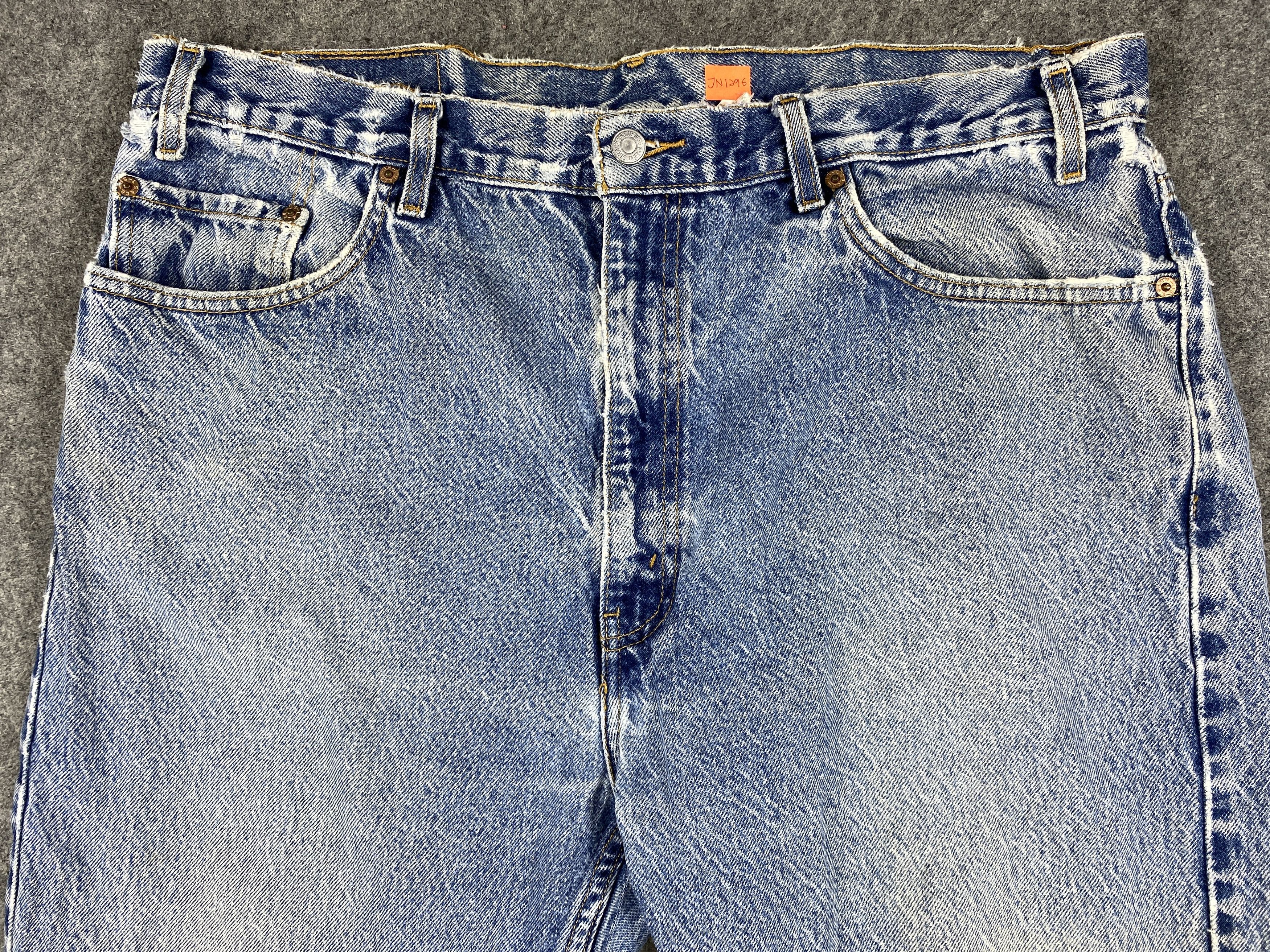 Levi's Blue Wash Vintage Levi's 505 Jeans 39x30 Denim -JN1296 Size US 39 - 3 Thumbnail
