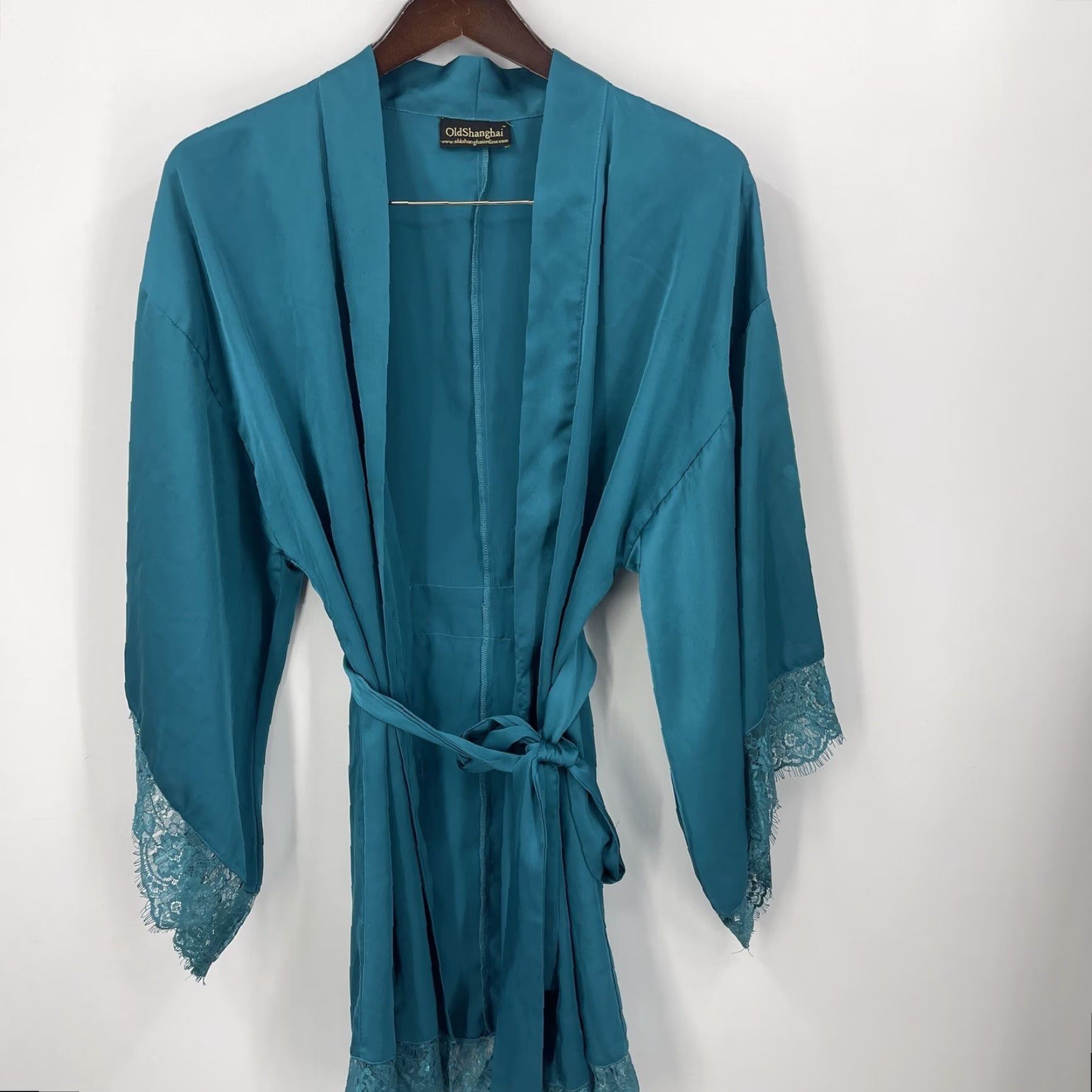 Vintage Old Shanghai Robe Womens Small Green Satin Kimono Lace Trim Tie Boho READ Size ONE SIZE - 3 Thumbnail