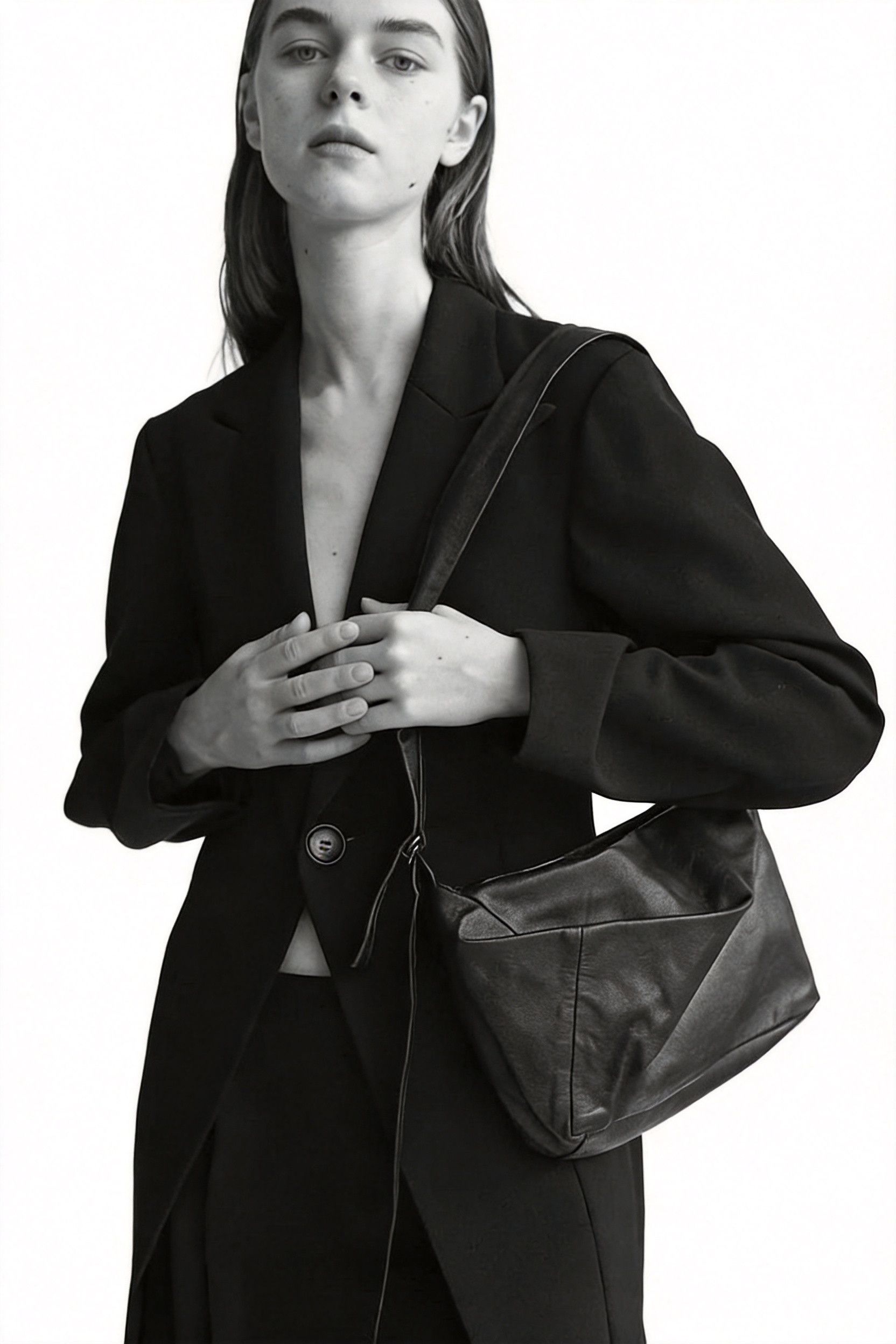 Yohji Yamamoto Discord 2024 Calfskin Crossbody/ in Black, Men's