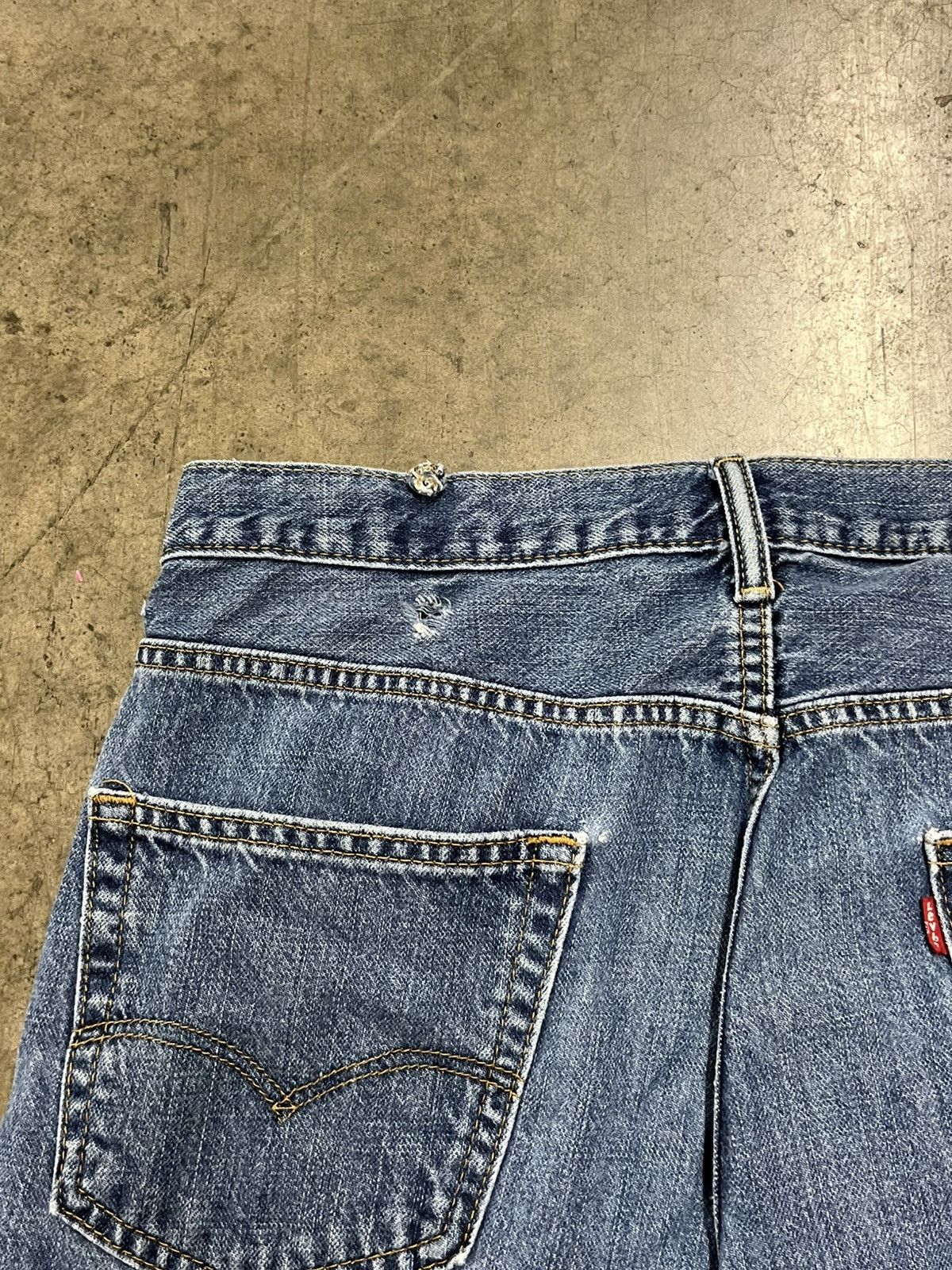 Levi's × Vintage Levi’s jorts y2k baggy fit streetwear hype rare skater Size US 36 / EU 52 - 5 Thumbnail