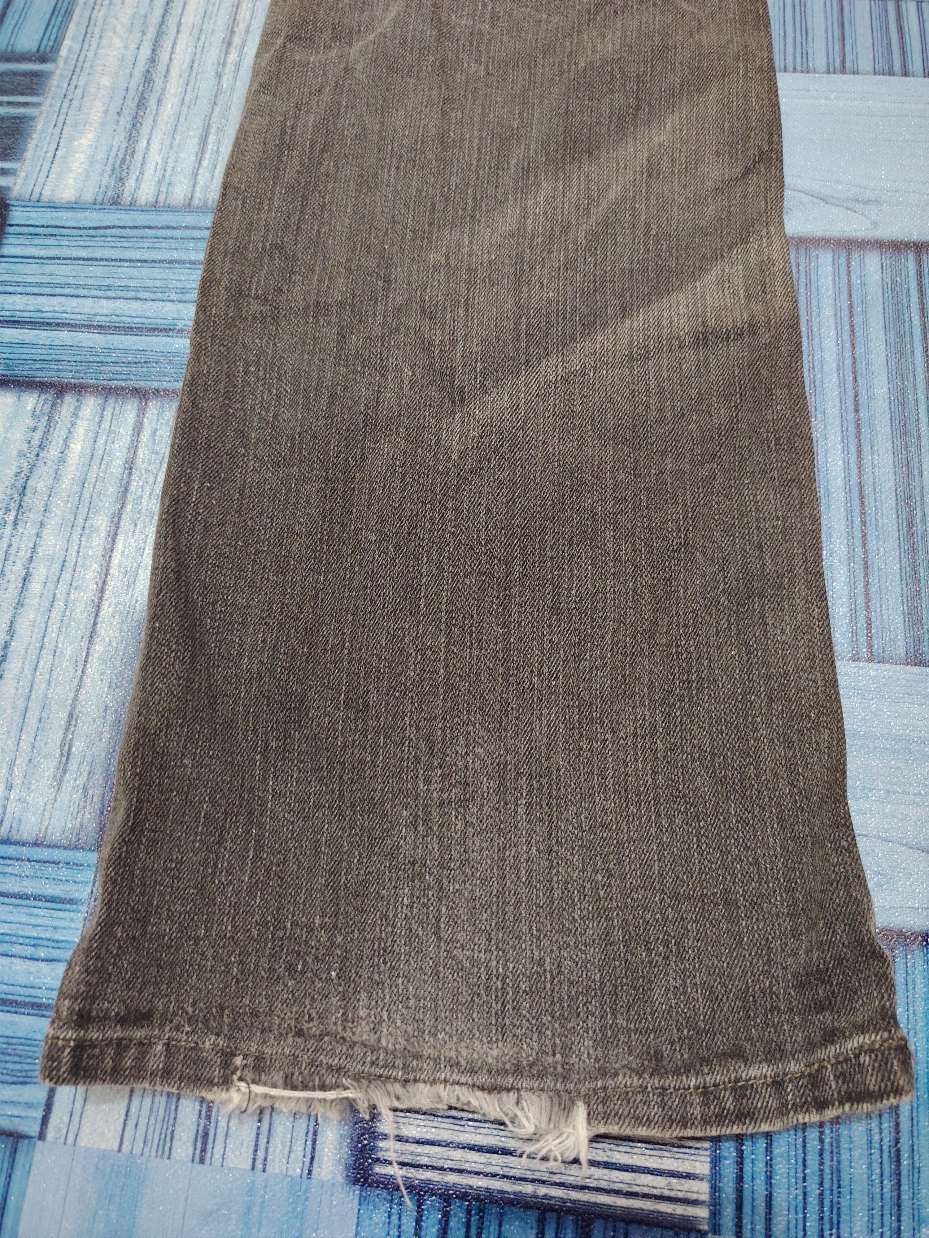 Le Grande Bleu (L.G.B.) Japanese Nicole Club Washed Black Distressed Flared Jeans Size US 29 - 20 Thumbnail