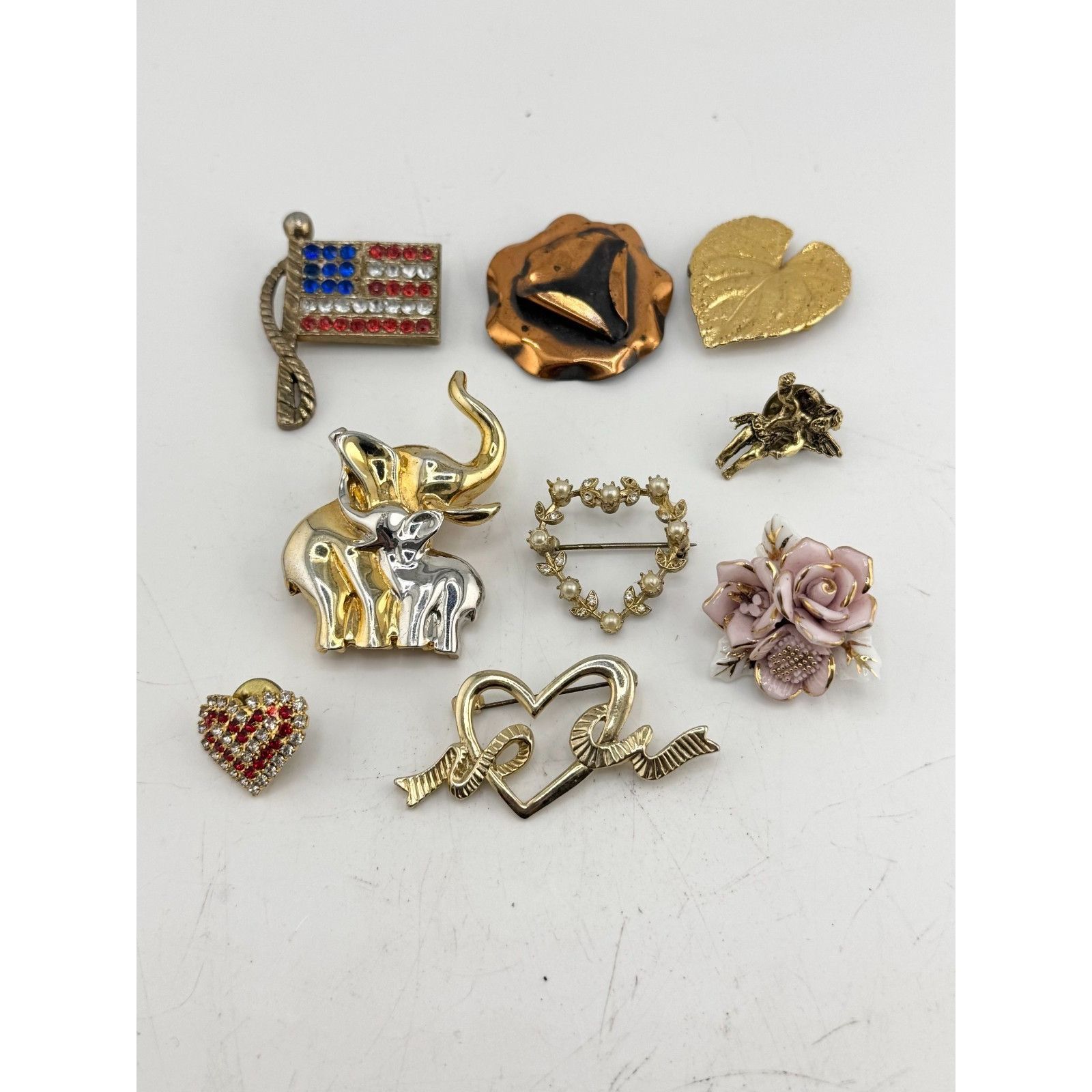 Vintage Gold tone lot of 9 vintage pins Size ONE SIZE - 2 Thumbnail