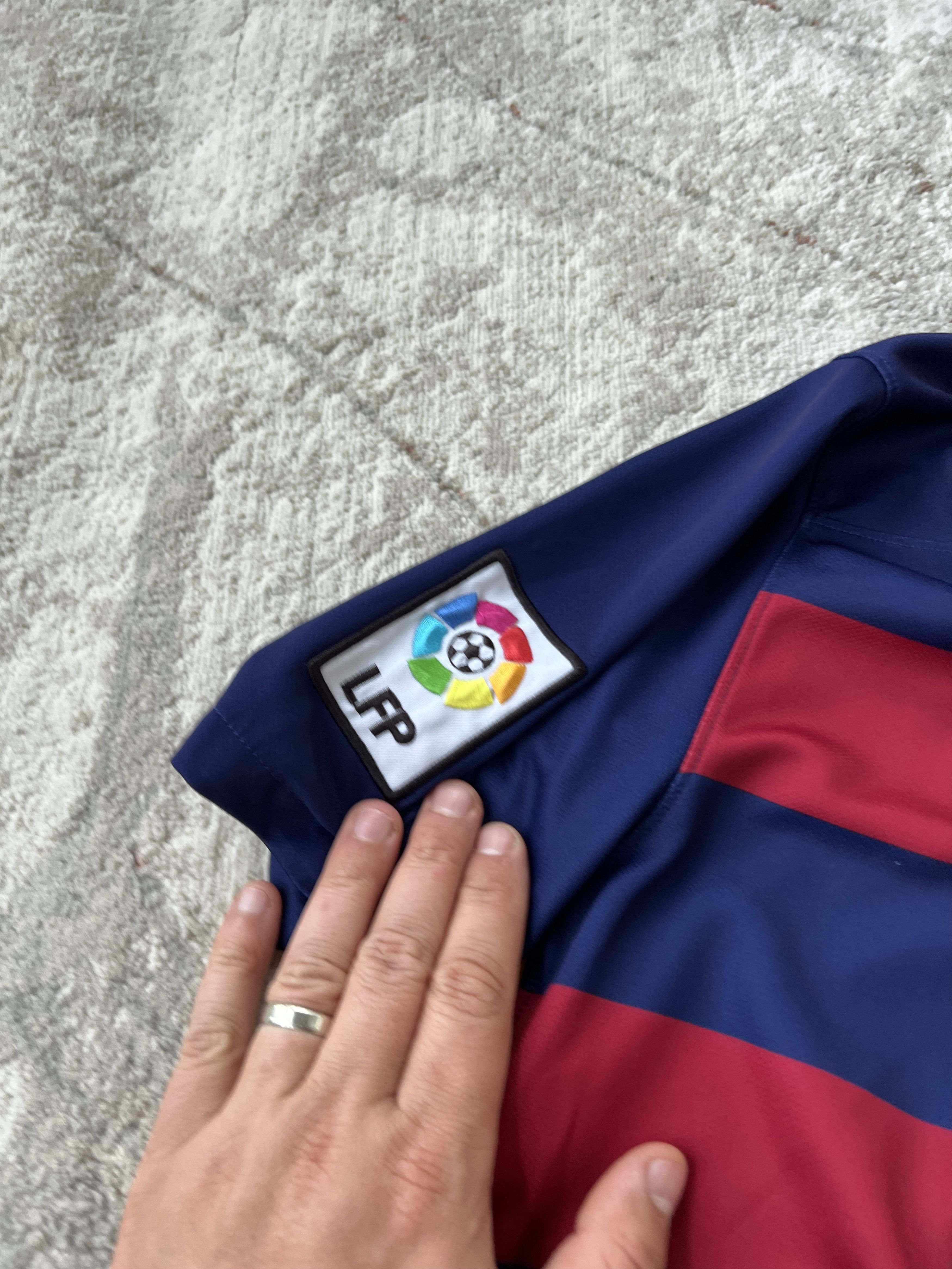 Nike Nike F.C. Barcelona Neymar JR 9 Jersey Size US M / EU 48-50 / 2 - 5 Thumbnail