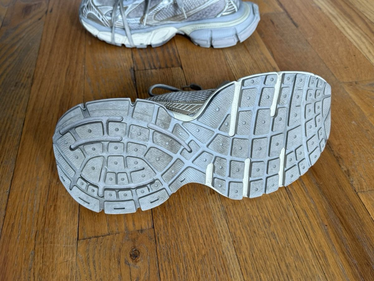 Balenciaga Balenciaga 3XL Silver & Beige Sneaker Size US 10 / EU 43 - 11 Thumbnail