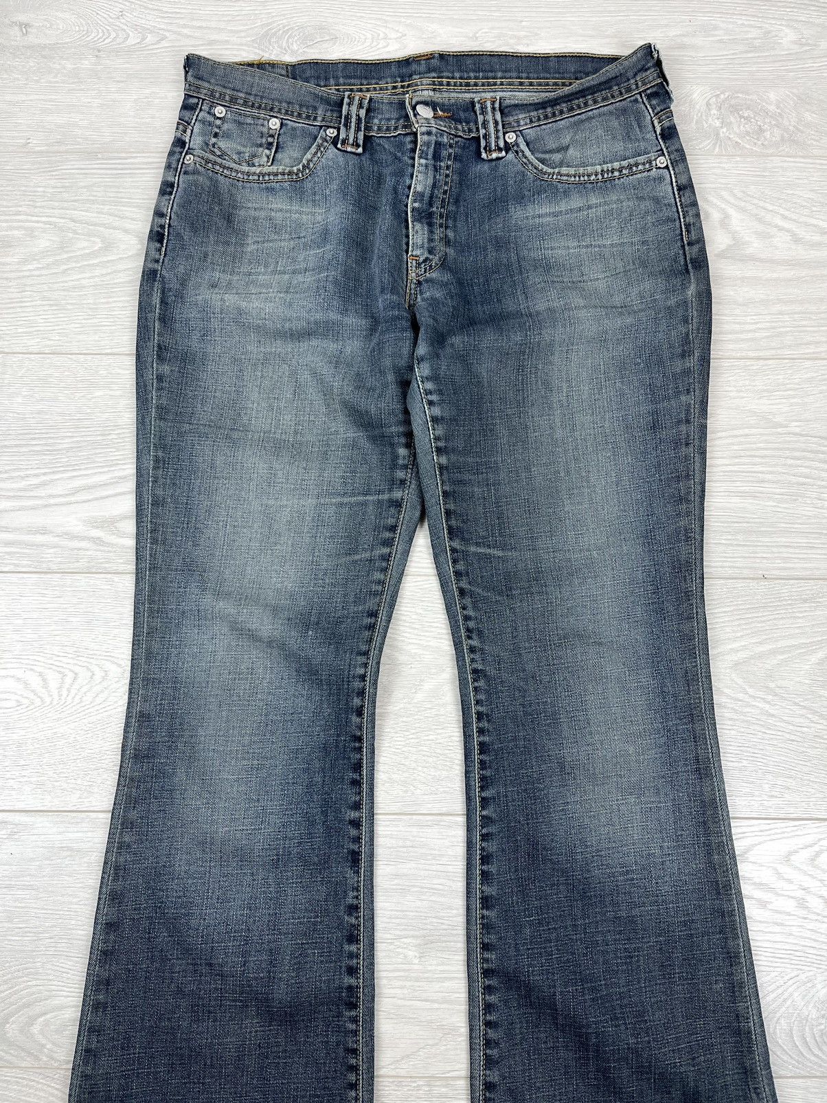 Levi's Levi’s Vintage 00s Flare Y2K Grunge Washed Denim Pants 32x32 Size 32" / US 10 / IT 46 - 3 Thumbnail