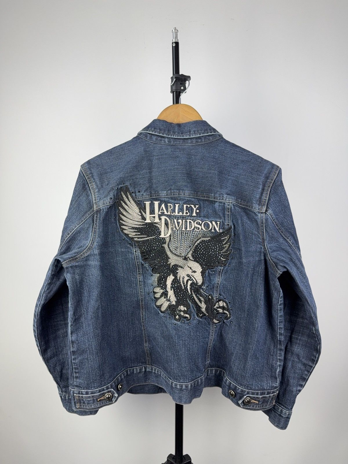Harley Davidson 00s Harley-Davidson Studded Eagle Denim Jacket Women’s M Size M / US 6-8 / IT 42-44 - 1 Thumbnail