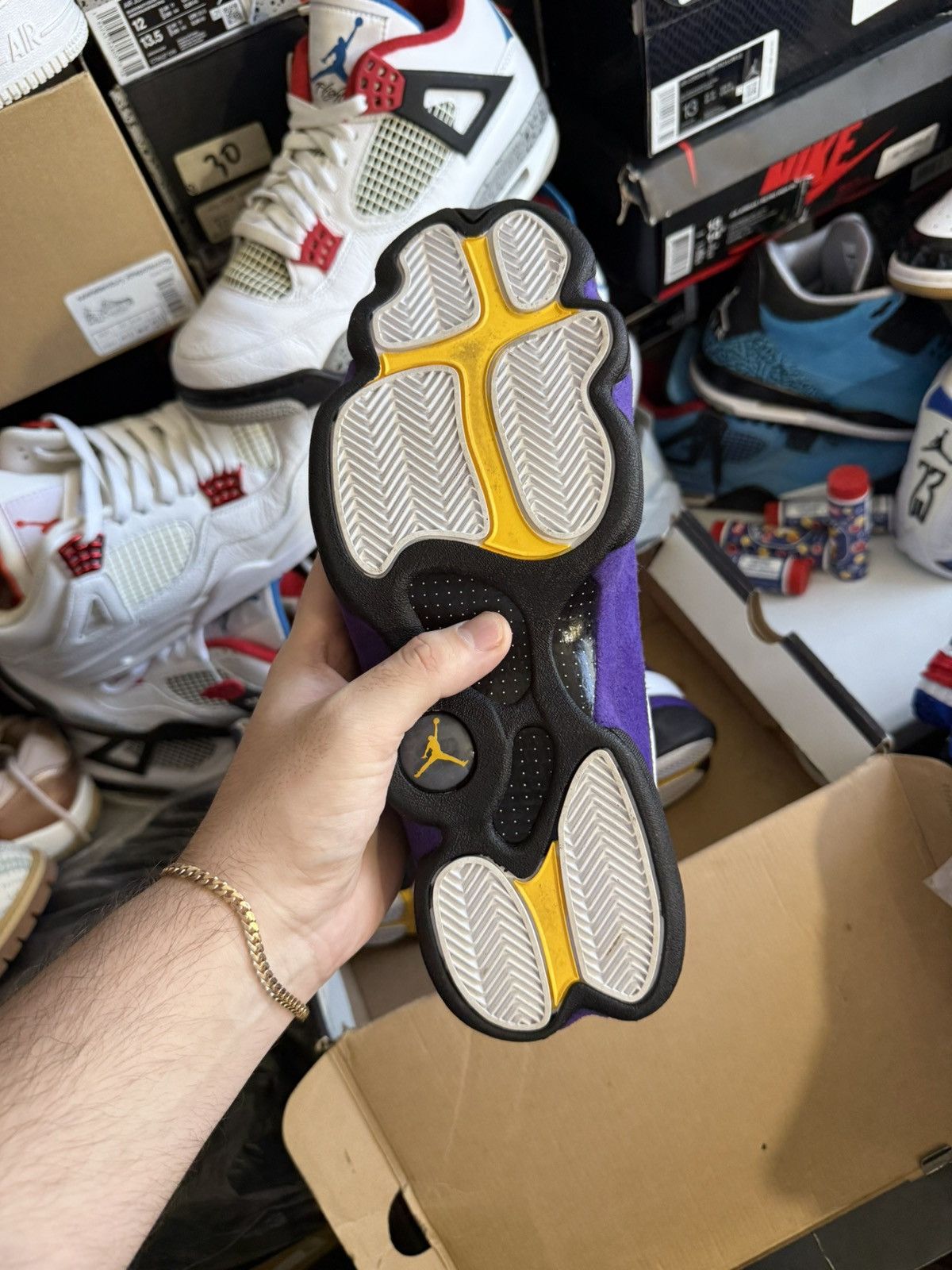 Jordan Brand Jordan retro 13 laker sz 9.5 Size US 9.5 / EU 42-43 - 5 Thumbnail