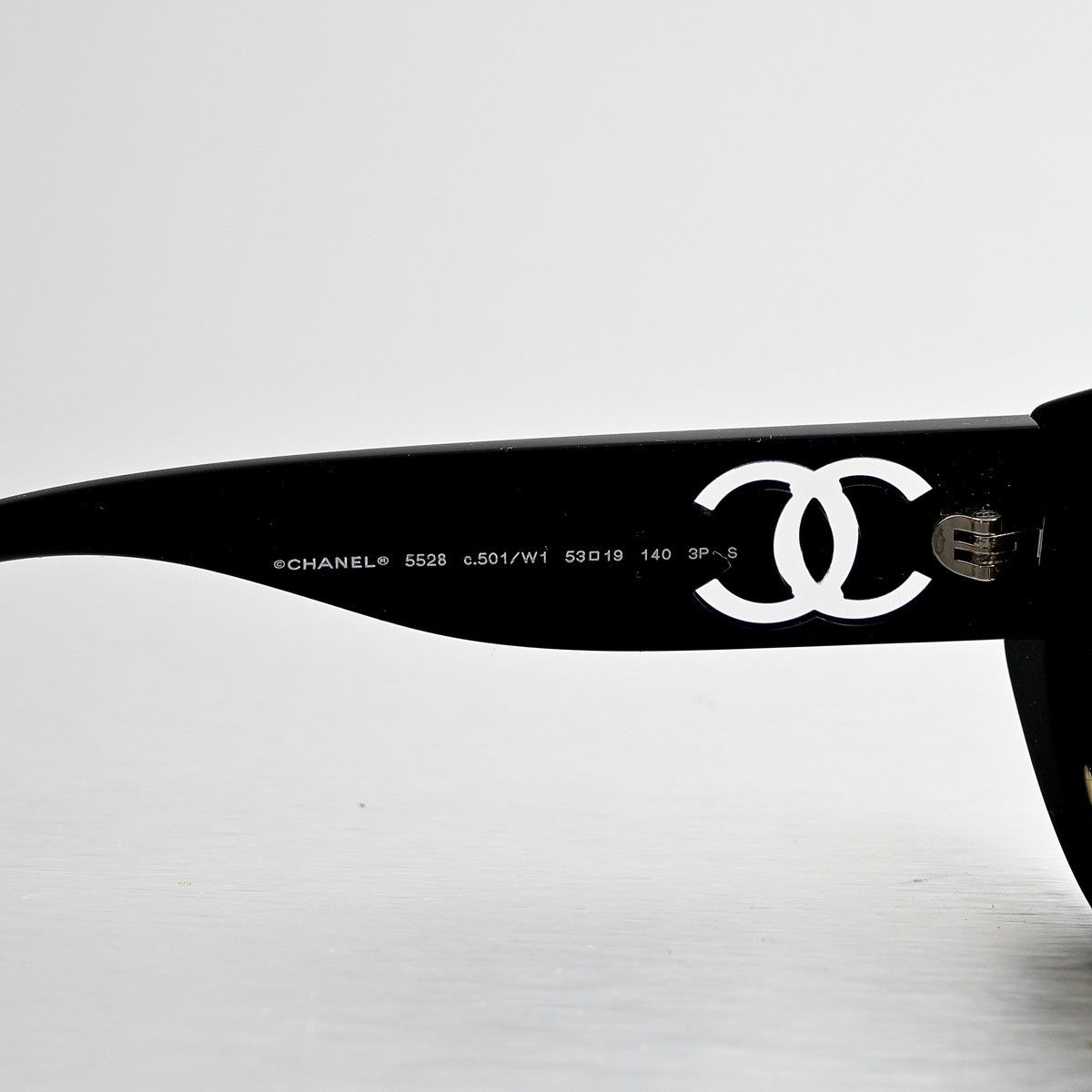Chanel CHANEL 0CH5528 SUNGLASSES Size ONE SIZE - 5 Thumbnail