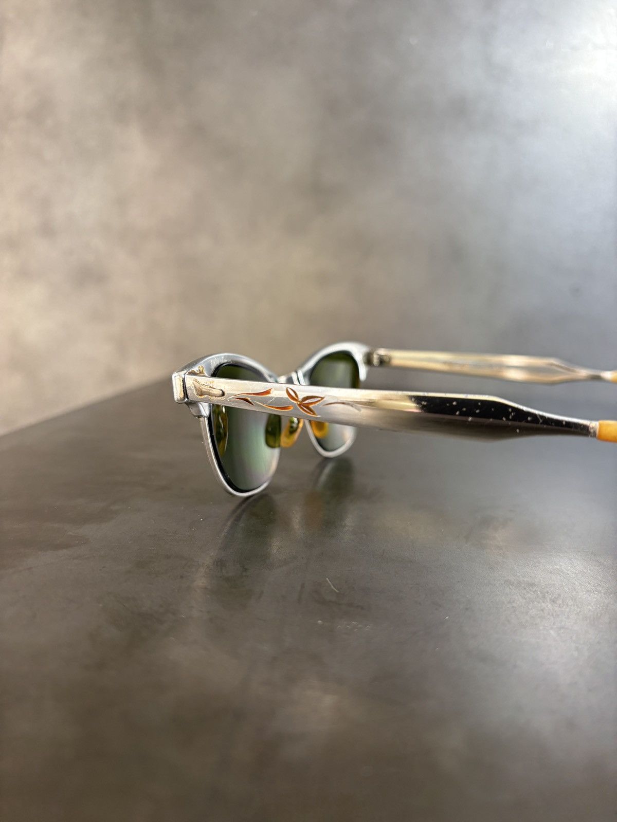 1960s ArtCraft Sunglasses True Vintage Aluminum Frame Chrome
