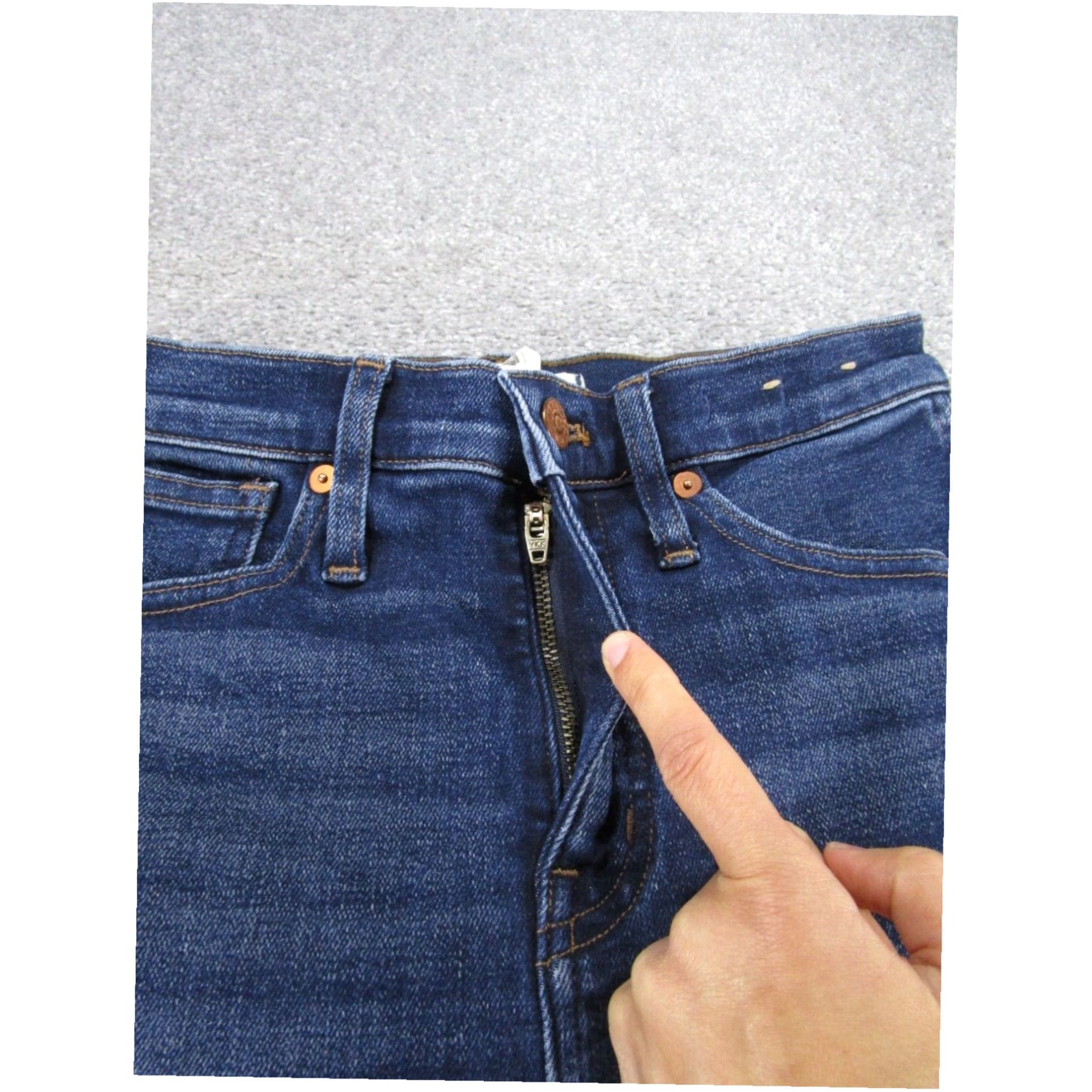 Madewell Womens Madewell Mid Rise 24 Skinny Dark Wash XL Extra Large Denim Jeans Size 42" / US 20 - 3 Thumbnail