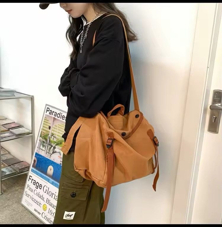 Japanese Brand Multi Pockets Canvas Shoulder Bag Size ONE SIZE - 1 Thumbnail