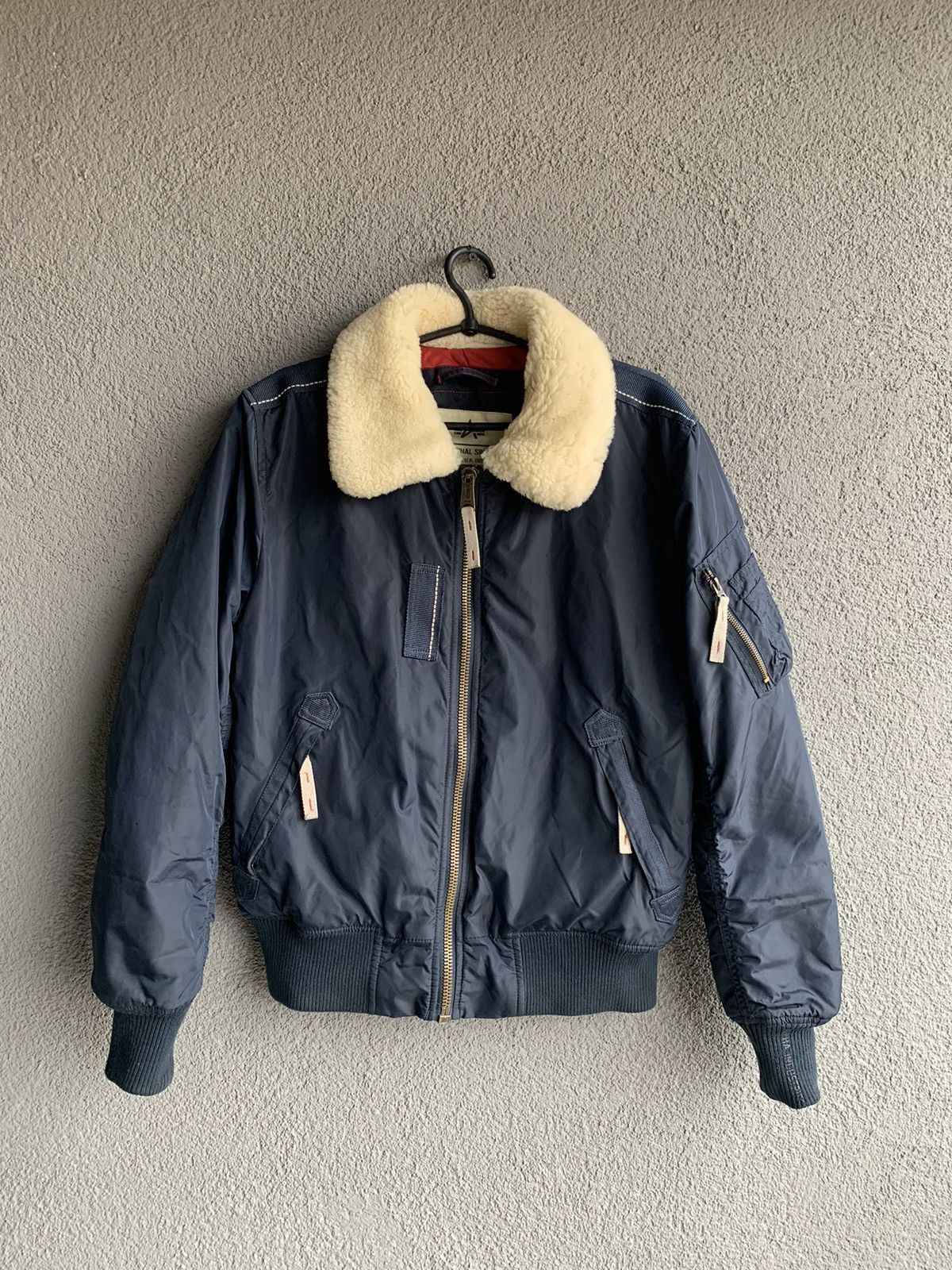image of Alpha Industries Vintage Ma-1 Aviator Bomber in Blue, Men's (Size Medium)