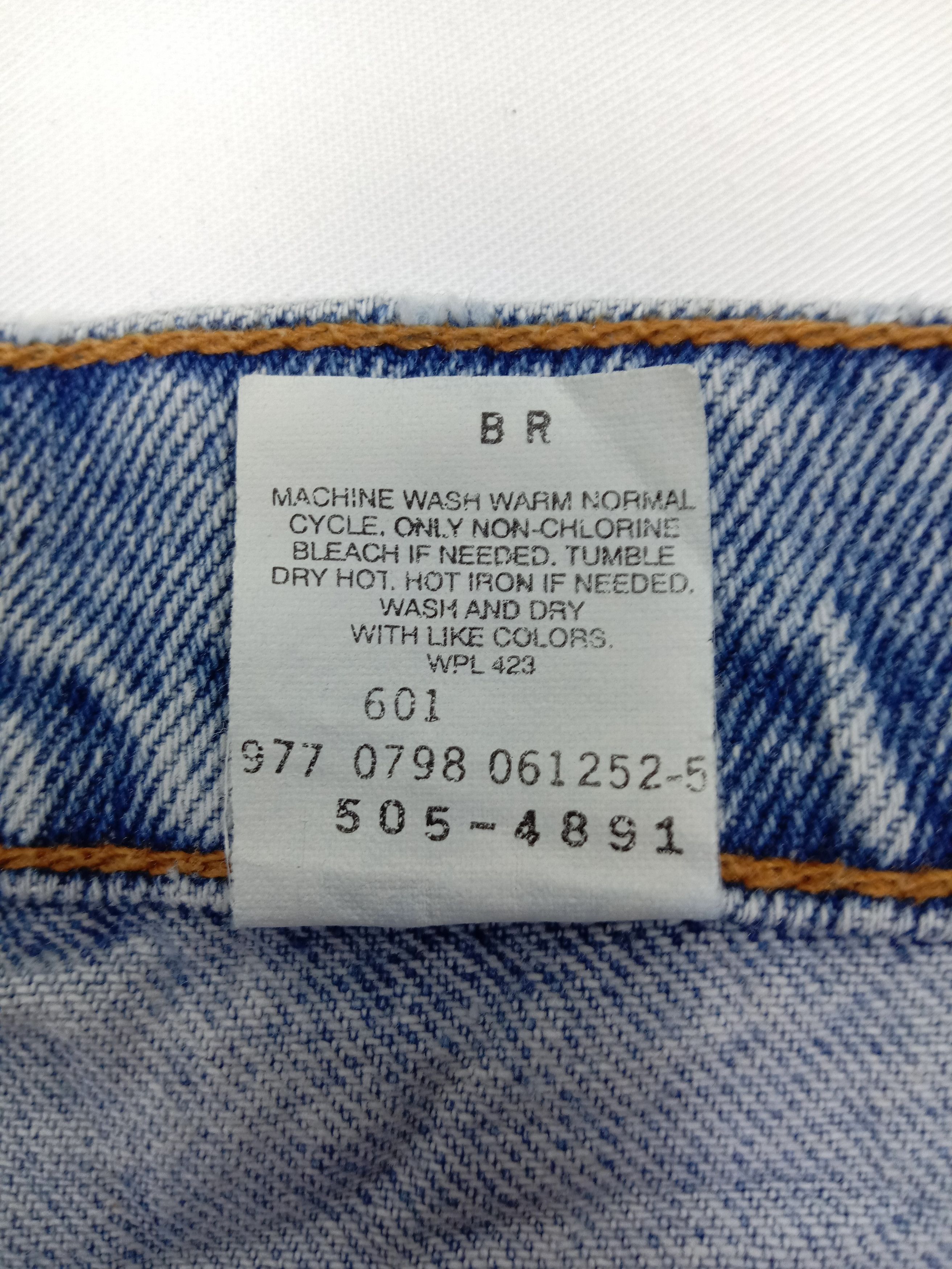 Levi's Vintage 90s Levi's 505 Jeans Regular Fit Straight Leg Denim Size US 30 / EU 46 - 11 Thumbnail