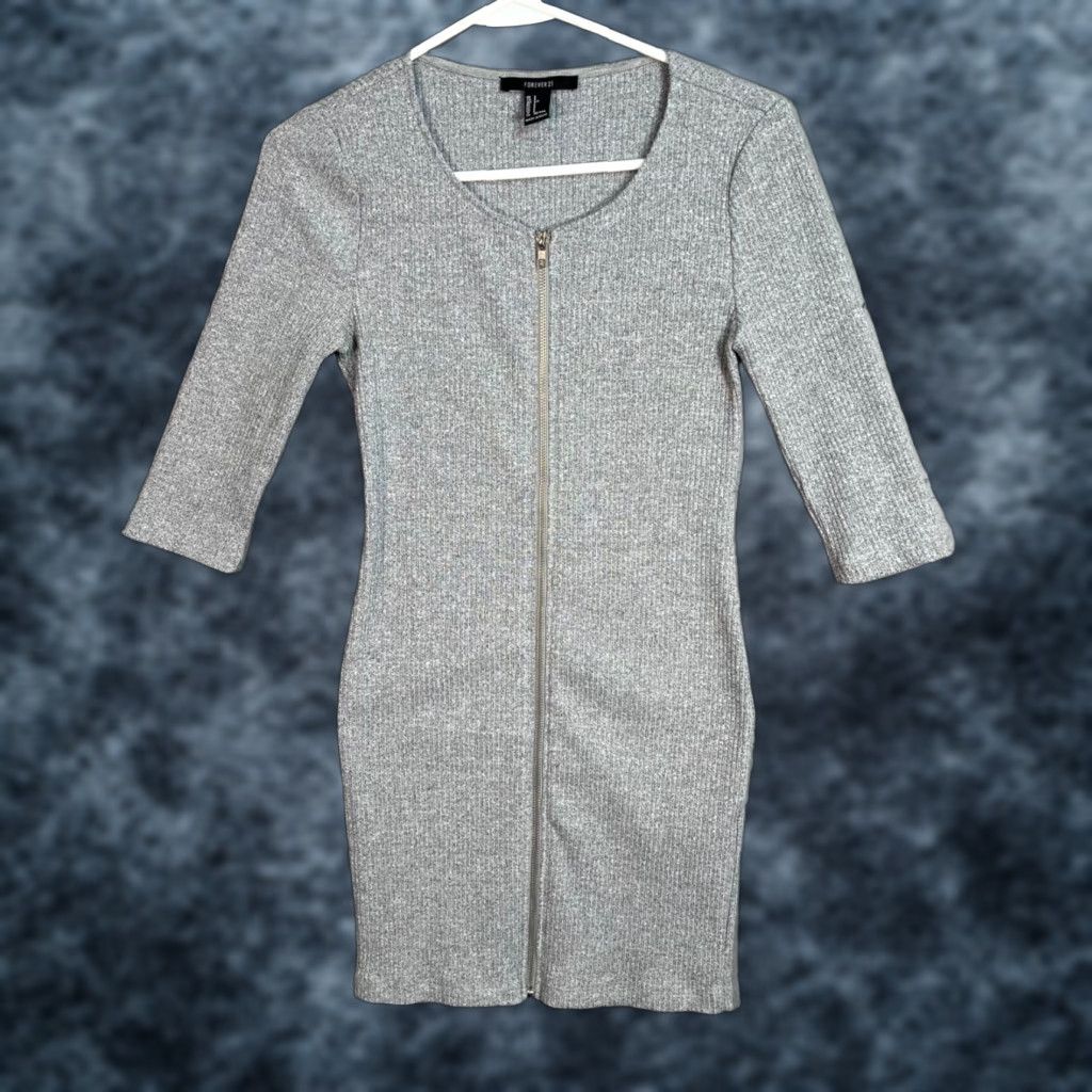 Forever 21 FOREVER 21 Dress Size Small Ribbed Knit Zipper Detail Womens Size S / US 4 / IT 40 - 1 Thumbnail