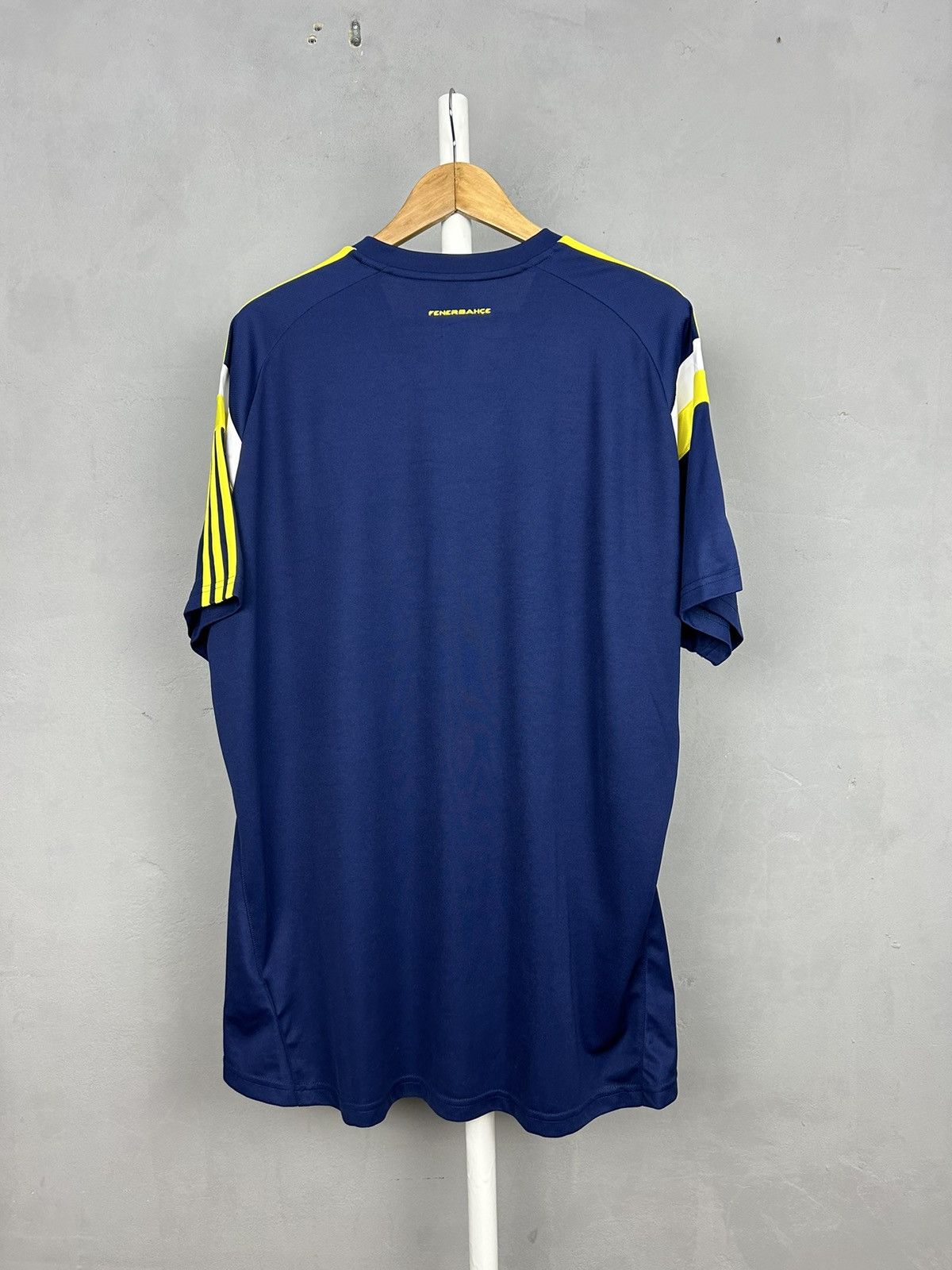Adidas Fenerbache adidas 2014-15 Training Shirt jersey Size US XXL / EU 58 / 5 - 6 Thumbnail
