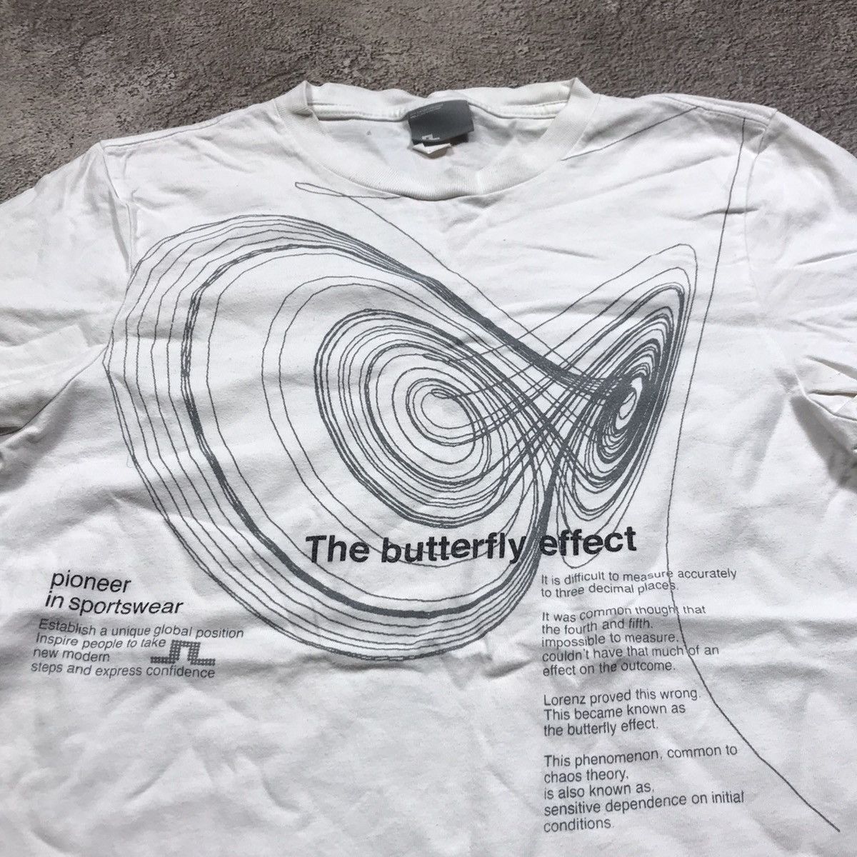 Vintage Vintage 90s Graphic Tee Butterfly Spiral Print Y2K Indie M Size US M / EU 48-50 / 2 - 2 Thumbnail