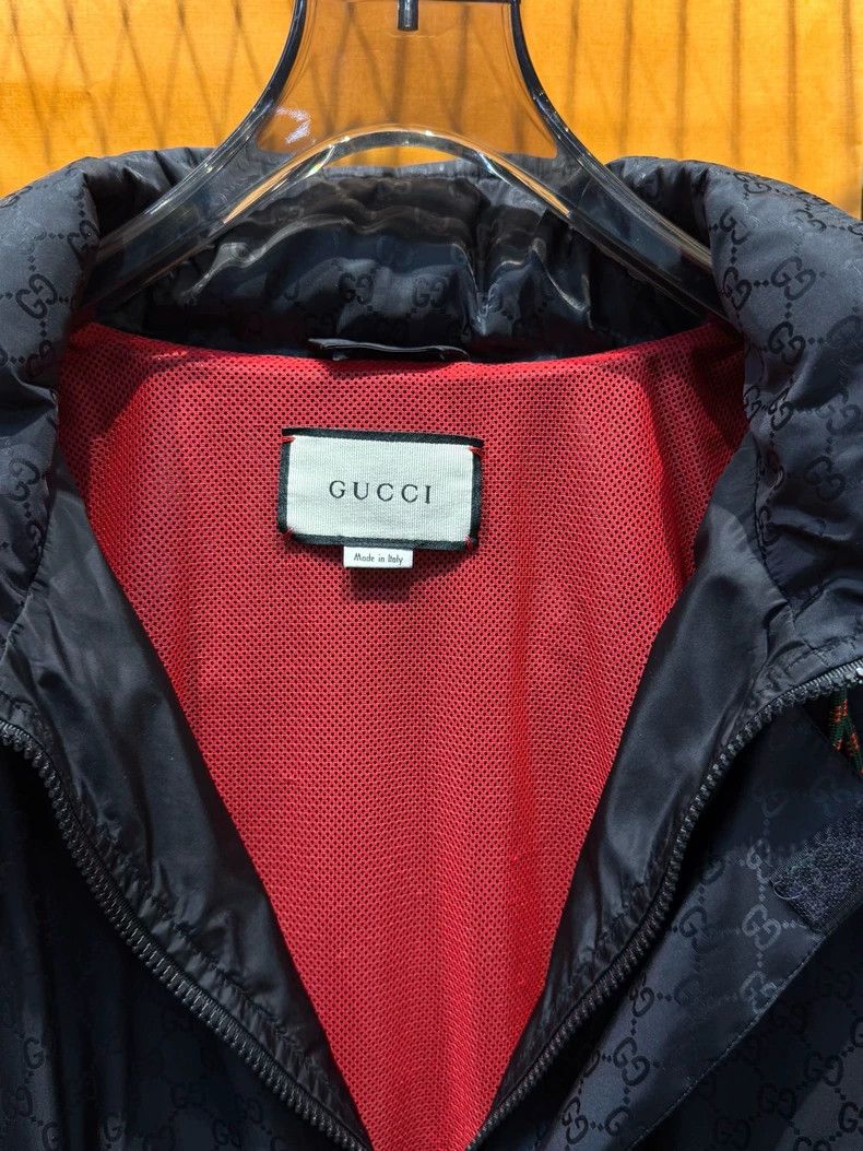 Gucci Gucci Black full-print windbreaker jacket Size US M / EU 48-50 / 2 - 3 Thumbnail